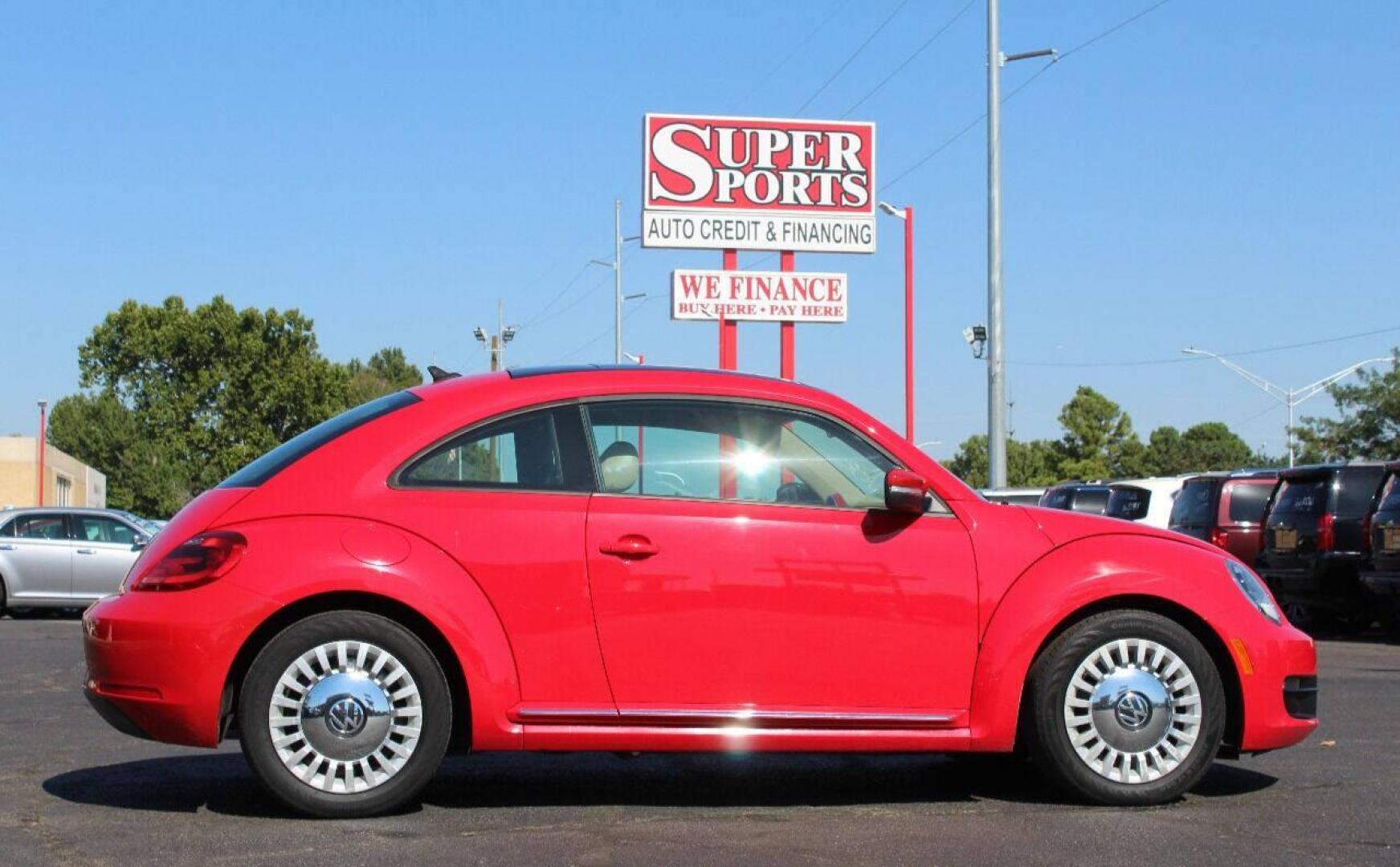 2014 Red Volkswagen Beetle 1.8T (3VWJ07AT9EM) with an 1.8L L4 DOHC 16V engine, Automatic 6-Speed transmission, located at 4301 NW 39th , Oklahoma City, OK, 73112, (405) 949-5600, 35.512135, -97.598671 - Photo#18