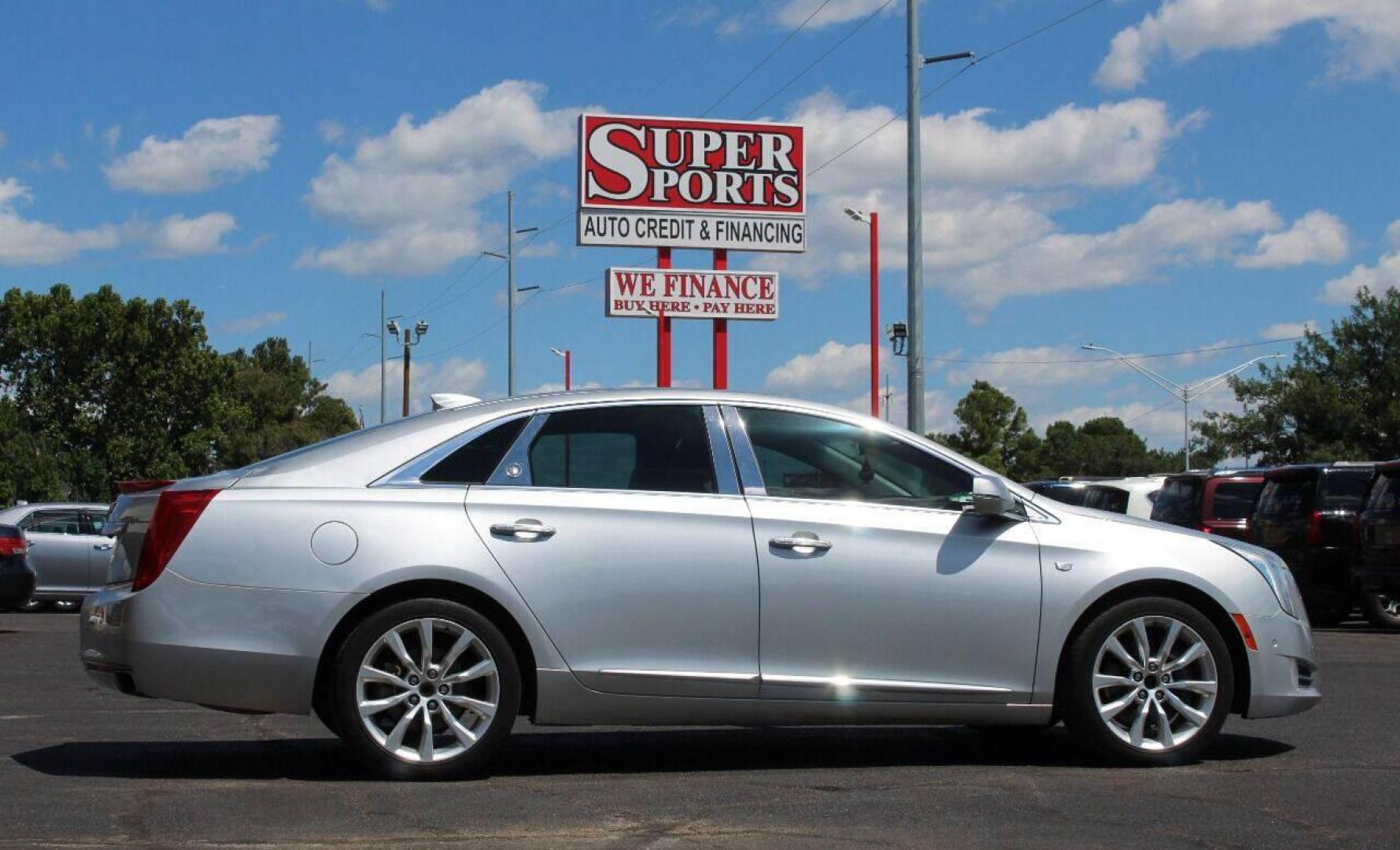 2017 Silver Cadillac XTS Luxury FWD (2G61M5S37H9) with an 3.6L V6 DOHC 24V engine, 6A transmission, located at 4301 NW 39th , Oklahoma City, OK, 73112, (405) 949-5600, 35.512135, -97.598671 - NO DRIVERS LICENCE NO-FULL COVERAGE INSURANCE-NO CREDIT CHECK. COME ON OVER TO SUPERSPORTS AND TAKE A LOOK AND TEST DRIVE. PLEASE GIVE US A CALL AT (405) 949-5600. NO LICENSIA DE MANEJAR- NO SEGURO DE COBERTURA TOTAL- NO VERIFICACCION DE CREDITO. POR FAVOR VENGAN A SUPERSPORTS, ECHE UN - Photo#4