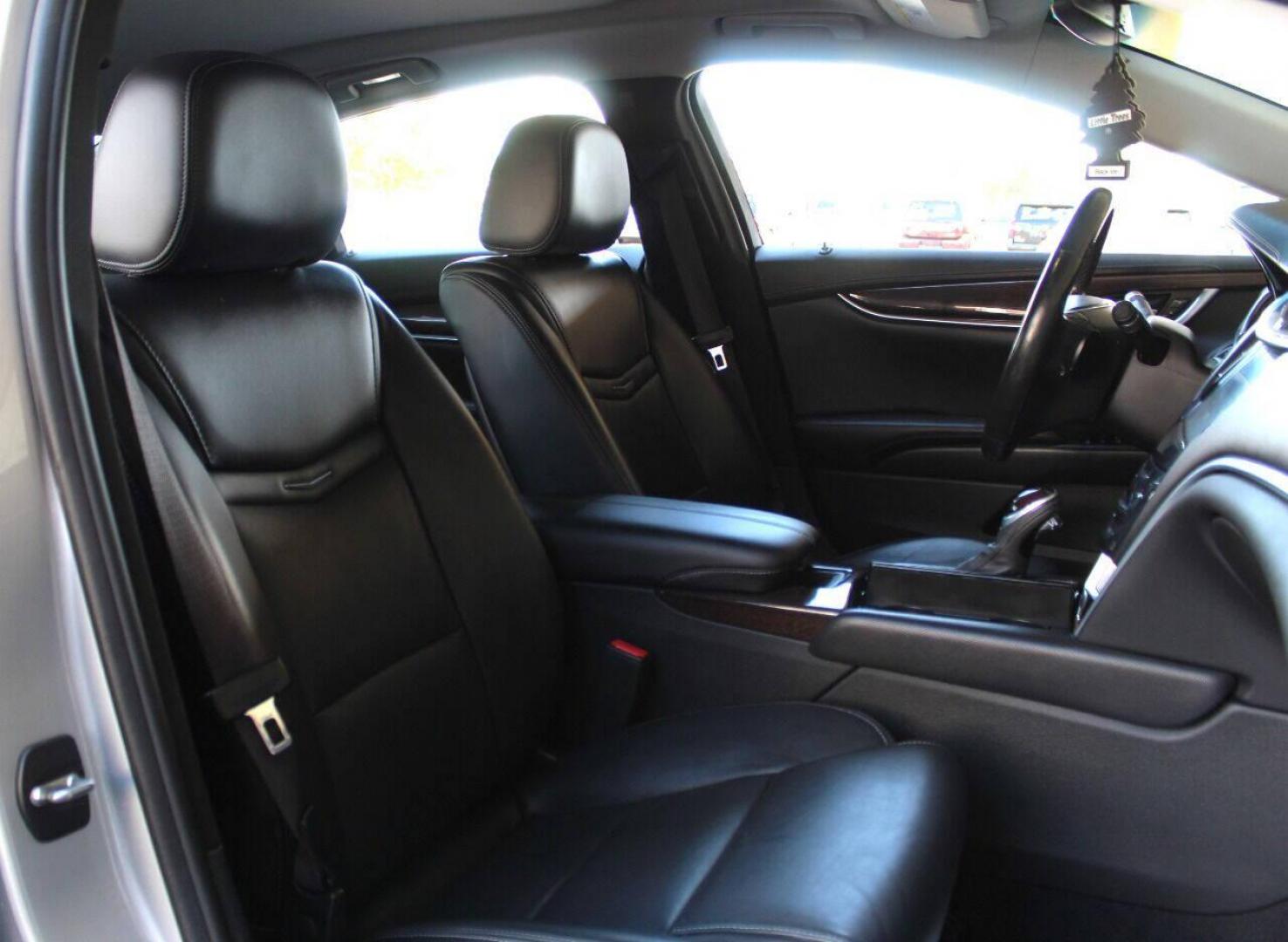 2017 Silver Cadillac XTS Luxury FWD (2G61M5S37H9) with an 3.6L V6 DOHC 24V engine, 6A transmission, located at 4301 NW 39th , Oklahoma City, OK, 73112, (405) 949-5600, 35.512135, -97.598671 - NO DRIVERS LICENCE NO-FULL COVERAGE INSURANCE-NO CREDIT CHECK. COME ON OVER TO SUPERSPORTS AND TAKE A LOOK AND TEST DRIVE. PLEASE GIVE US A CALL AT (405) 949-5600. NO LICENSIA DE MANEJAR- NO SEGURO DE COBERTURA TOTAL- NO VERIFICACCION DE CREDITO. POR FAVOR VENGAN A SUPERSPORTS, ECHE UN - Photo#10