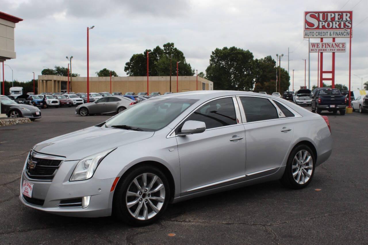 2017 Silver Cadillac XTS Luxury FWD (2G61M5S37H9) with an 3.6L V6 3.6L V6 engine, Automatic 6-Speed transmission, located at 4301 NW 39th , Oklahoma City, OK, 73112, (405) 949-5600, 35.512135, -97.598671 - NO DRIVERS LICENCE -NO FULL COVERAGE INSURANCE - NO CREDIT CHECK. COME ON OVER TO SUPERSPORTS, TAKE A LOOK AND TEST DRIVE. PLEASE GIVE US A CALL AT (405) 949-5600. NO LICENCIA DE CONDUCIR - NO SEGURO DE COBERTURA TOTAL - NO VERIFICACION DE CREDITO. VISITENOS EN SUPERSPORTS, MIRE NUESTRO - Photo#6