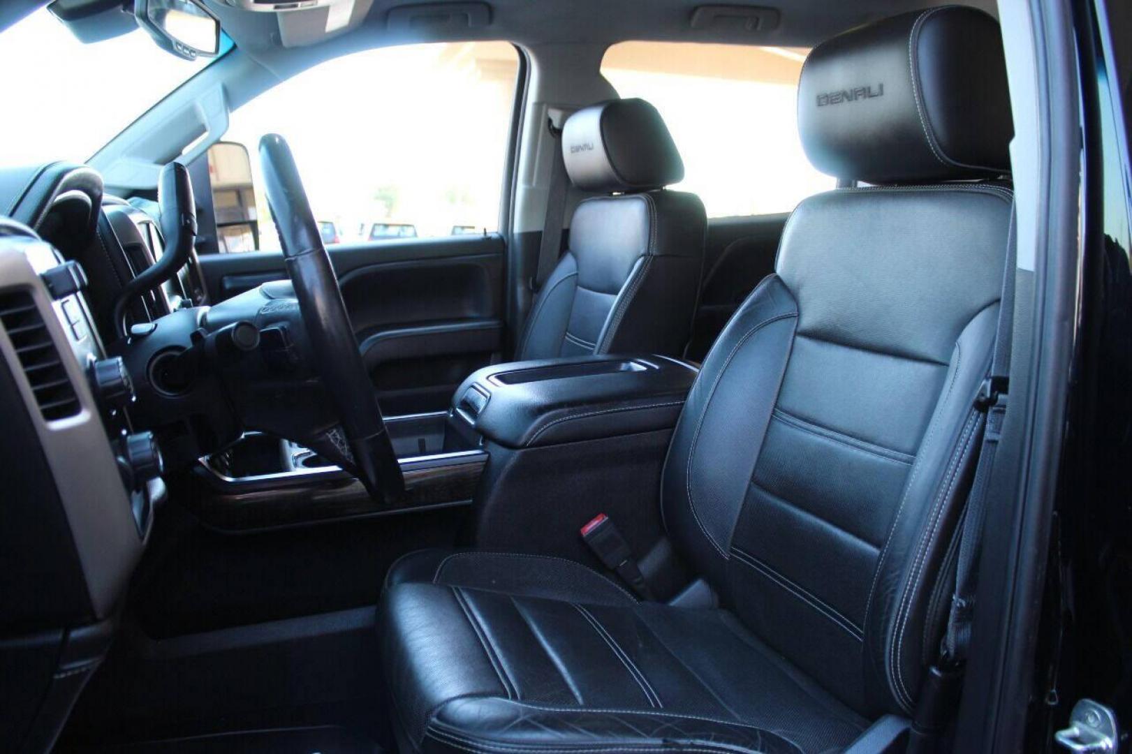 2014 Black GMC Sierra 1500 Denali Crew Cab 4WD (3GTU2WEJ6EG) with an 6.2L V8 OHV 16V engine, 6-Speed Automatic transmission, located at 4301 NW 39th , Oklahoma City, OK, 73112, (405) 949-5600, 35.512135, -97.598671 - NO DRIVERS LICENCE NO-FULL COVERAGE INSURANCE-NO CREDIT CHECK. COME ON OVER TO SUPERSPORTS AND TAKE A LOOK AND TEST DRIVE. PLEASE GIVE US A CALL AT (405) 949-5600. NO LICENSIA DE MANEJAR- NO SEGURO DE COBERTURA TOTAL- NO VERIFICACCION DE CREDITO. POR FAVOR VENGAN A SUPERSPORTS, ECHE UN - Photo#16