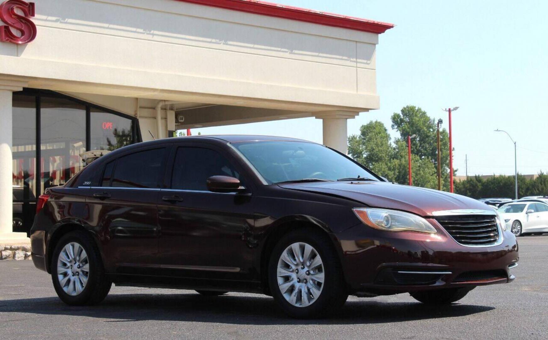 2013 Brown Chrysler 200 LX (1C3CCBAB2DN) with an 2.4L L4 DOHC 16V engine, 6-Speed Automatic transmission, located at 4301 NW 39th , Oklahoma City, OK, 73112, (405) 949-5600, 35.512135, -97.598671 - Photo#2