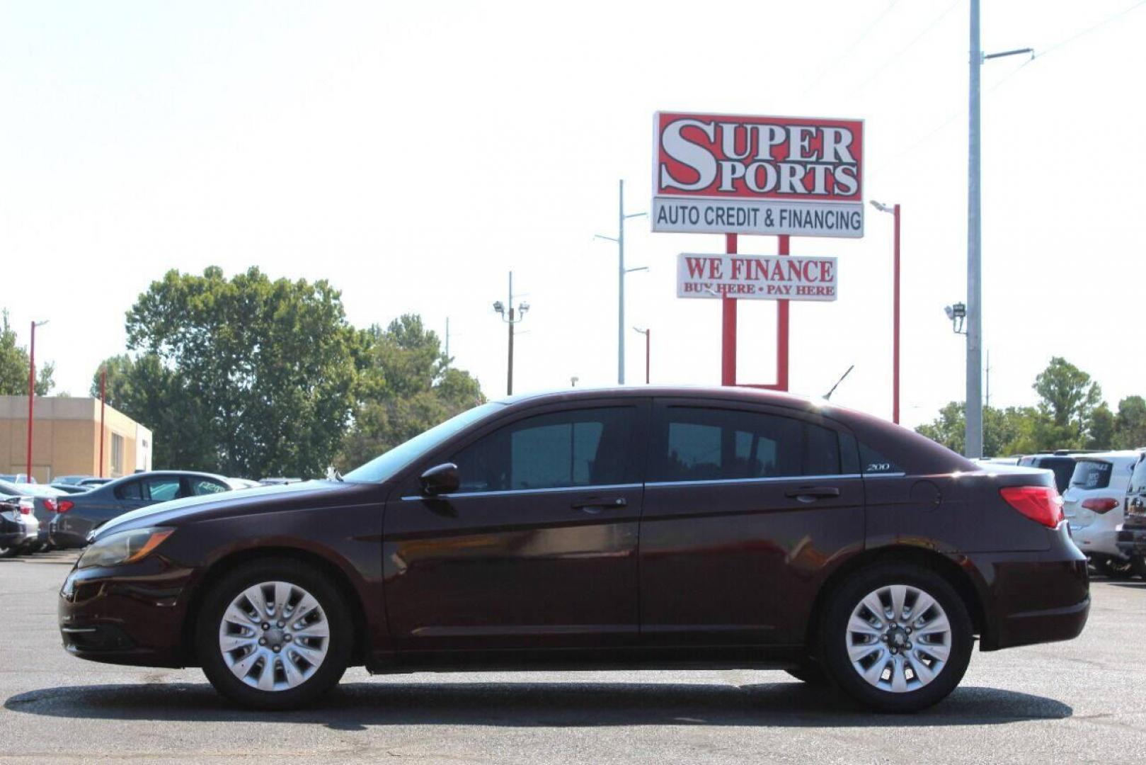2013 Brown Chrysler 200 LX (1C3CCBAB2DN) with an 2.4L L4 DOHC 16V engine, 6-Speed Automatic transmission, located at 4301 NW 39th , Oklahoma City, OK, 73112, (405) 949-5600, 35.512135, -97.598671 - Photo#6
