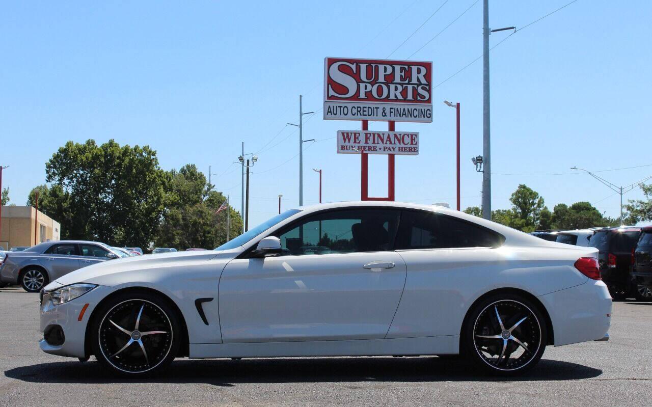 2014 White BMW 4 Series 428i coupe (WBA3N3C55EK) with an 2.0L I4 Turbocharger 2.0L I4 engine, Automatic 8-Speed transmission, located at 4301 NW 39th , Oklahoma City, OK, 73112, (405) 949-5600, 35.512135, -97.598671 - NO DRIVERS LICENCE NO-FULL COVERAGE INSURANCE-NO CREDIT CHECK. COME ON OVER TO SUPERSPORTS AND TAKE A LOOK AND TEST DRIVE PLEASE GIVE US A CALL AT (405) 949-5600. NO LICENSIA DE MANEJAR- NO SEGURO DE COBERTURA TOTAL- NO VERIFICACCION DE CREDITO. POR FAVOR VENGAN A SUPERSPORTS, ECHE UN VISTAZO Y - Photo#6