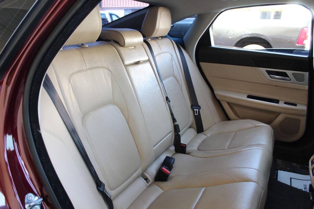 2016 Burgundy Jaguar XF XF Prestige (SAJBE4BV1GC) with an 3.0L V6 Supercharger 3.0L V6 engine, Automatic 8-Speed transmission, located at 4301 NW 39th , Oklahoma City, OK, 73112, (405) 949-5600, 35.512135, -97.598671 - NO DRIVERS LICENCE NO-FULL COVERAGE INSURANCE-NO CREDIT CHECK. COME ON OVER TO SUPERSPORTS AND TAKE A LOOK AND TEST DRIVE PLEASE GIVE US A CALL AT (405) 949-5600. NO LICENSIA DE MANEJAR- NO SEGURO DE COBERTURA TOTAL- NO VERIFICACCION DE CREDITO. POR FAVOR VENGAN A SUPERSPORTS, ECHE UN V - Photo#9