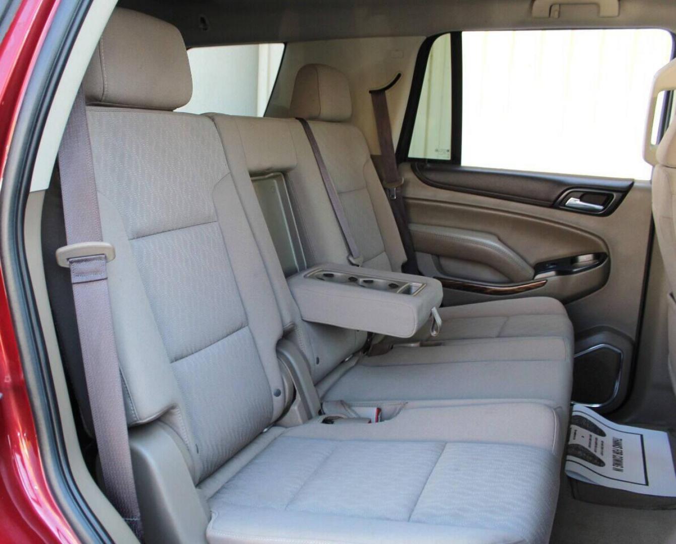2017 Maroon GMC Yukon SLE 2WD (1GKS1AKC1HR) with an 5.3L V8 OHV 16V engine, 6A transmission, located at 4301 NW 39th , Oklahoma City, OK, 73112, (405) 949-5600, 35.512135, -97.598671 - NO DRIVERS LICENCE NO-FULL COVERAGE INSURANCE-NO CREDIT CHECK. COME ON OVER TO SUPERSPORTS AND TAKE A LOOK AND TEST DRIVE. PLEASE GIVE US A CALL AT (405) 949-5600. NO LICENSIA DE MANEJAR- NO SEGURO DE COBERTURA TOTAL- NO VERIFICACCION DE CREDITO. POR FAVOR VENGAN A SUPERSPORTS, ECHE UN - Photo#11