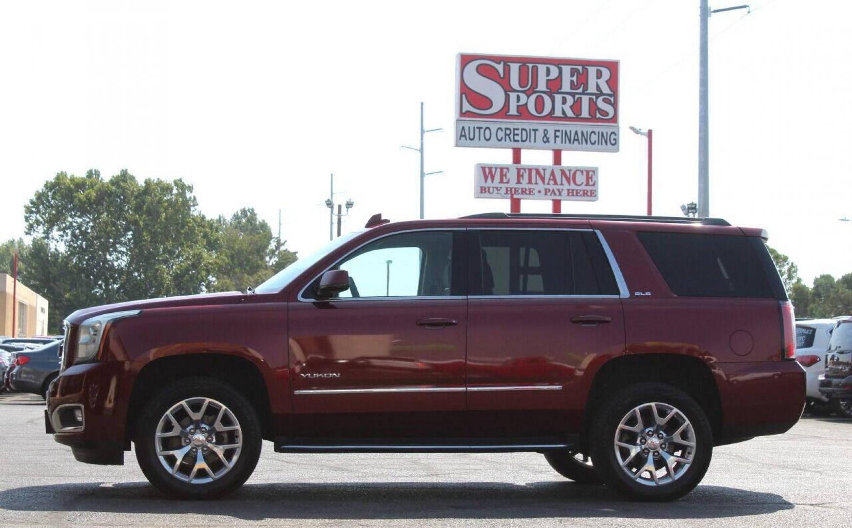 2017 Maroon GMC Yukon SLE 2WD (1GKS1AKC1HR) with an 5.3L V8 OHV 16V engine, 6A transmission, located at 4301 NW 39th , Oklahoma City, OK, 73112, (405) 949-5600, 35.512135, -97.598671 - NO DRIVERS LICENCE NO-FULL COVERAGE INSURANCE-NO CREDIT CHECK. COME ON OVER TO SUPERSPORTS AND TAKE A LOOK AND TEST DRIVE. PLEASE GIVE US A CALL AT (405) 949-5600. NO LICENSIA DE MANEJAR- NO SEGURO DE COBERTURA TOTAL- NO VERIFICACCION DE CREDITO. POR FAVOR VENGAN A SUPERSPORTS, ECHE UN - Photo#6