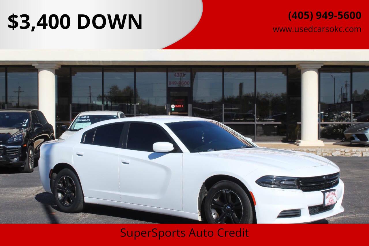 photo of 2019 Dodge Charger SXT 4dr Sedan