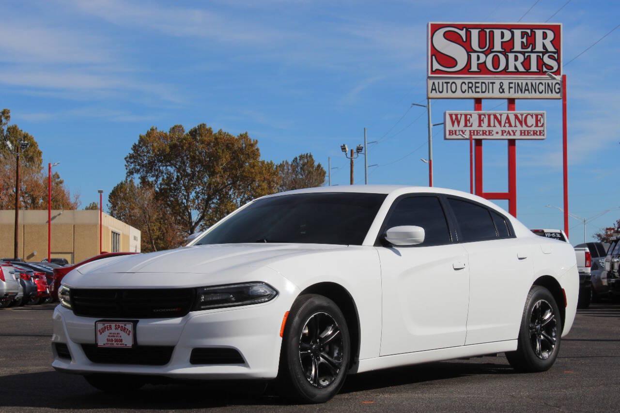 2019 White Dodge Charger SXT (2C3CDXBG8KH) with an 3.6L V6 3.6L V6 engine, Automatic 8-Speed transmission, located at 4301 NW 39th , Oklahoma City, OK, 73112, (405) 949-5600, 35.512135, -97.598671 - Hablamos espanol. SPEND SMART --- BUY FROM SUPER SPORTS. ALL PRICES, DOWN PAYMENTS, PAYMENTS, AND FINANCE TERMS ARE NEGOTIABLE AT THE TIME OF APPROVAL. WE WILL WORK WITH YOU TO FIT YOUR BUDGET. WE WILL EVEN LOWER AND ADJUST THE NUMBERS TO HELP MAKE THE VE HICLE MORE AFFORDABLE FOR YOU.- Photo#6