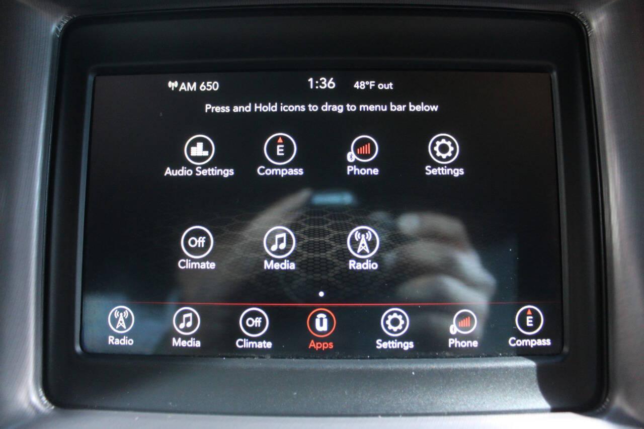 2019 White Dodge Charger SXT (2C3CDXBG8KH) with an 3.6L V6 3.6L V6 engine, Automatic 8-Speed transmission, located at 4301 NW 39th , Oklahoma City, OK, 73112, (405) 949-5600, 35.512135, -97.598671 - Hablamos espanol. SPEND SMART --- BUY FROM SUPER SPORTS. ALL PRICES, DOWN PAYMENTS, PAYMENTS, AND FINANCE TERMS ARE NEGOTIABLE AT THE TIME OF APPROVAL. WE WILL WORK WITH YOU TO FIT YOUR BUDGET. WE WILL EVEN LOWER AND ADJUST THE NUMBERS TO HELP MAKE THE VE HICLE MORE AFFORDABLE FOR YOU.- Photo#18