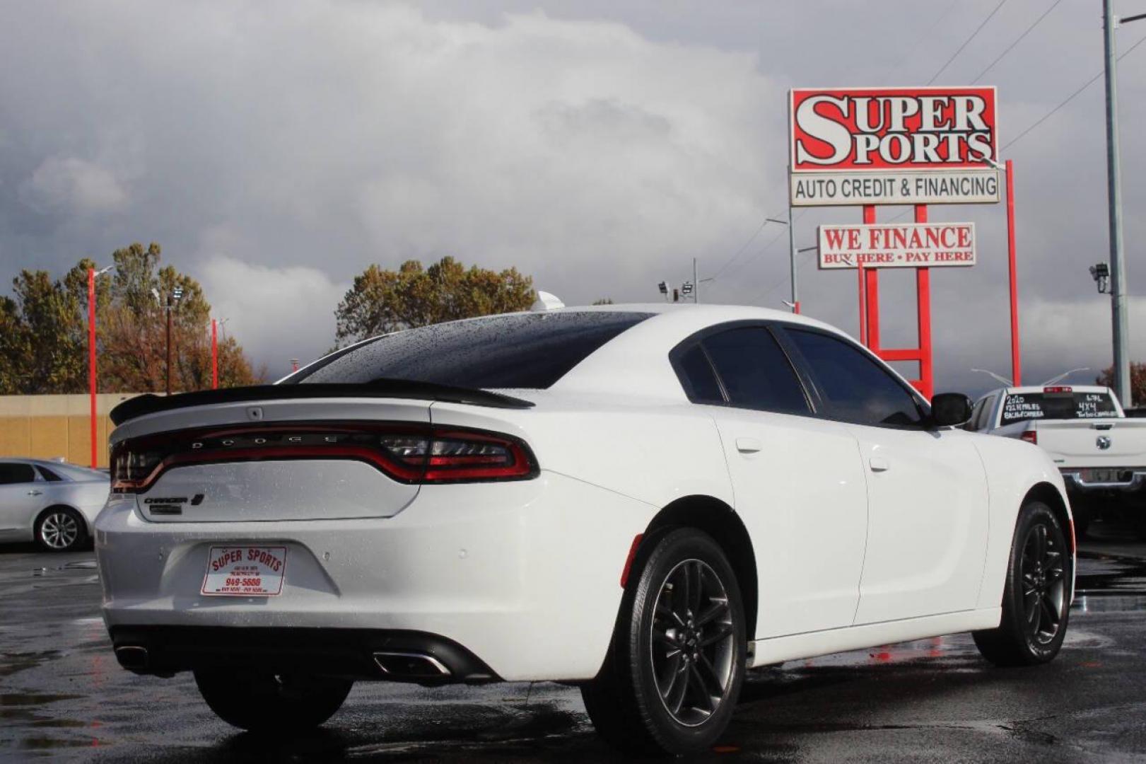 2019 White Dodge Charger GT AWD (2C3CDXJG3KH) with an 3.6L V6 DOHC 24V engine, 8A transmission, located at 4301 NW 39th , Oklahoma City, OK, 73112, (405) 949-5600, 35.512135, -97.598671 - Photo#3