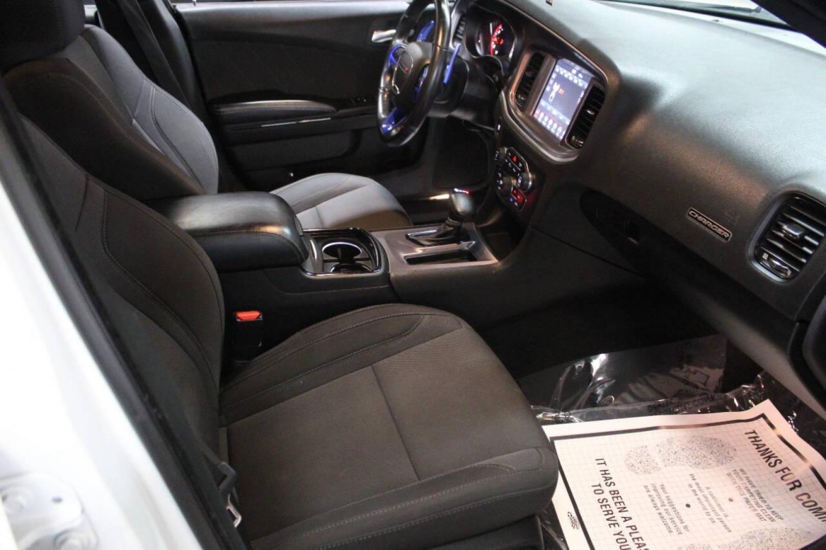2019 White Dodge Charger GT AWD (2C3CDXJG3KH) with an 3.6L V6 DOHC 24V engine, 8A transmission, located at 4301 NW 39th , Oklahoma City, OK, 73112, (405) 949-5600, 35.512135, -97.598671 - NO DRIVERS LICENCE NO-FULL COVERAGE INSURANCE-NO CREDIT CHECK. COME ON OVER TO SUPERSPORTS AND TAKE A LOOK AND TEST DRIVE. PLEASE GIVE US A CALL AT (405) 949-5600. NO LICENSIA DE MANEJAR- NO SEGURO DE COBERTURA TOTAL- NO VERIFICACCION DE CREDITO. POR FAVOR VENGAN A SUPERSPORTS, ECHE UN - Photo#8