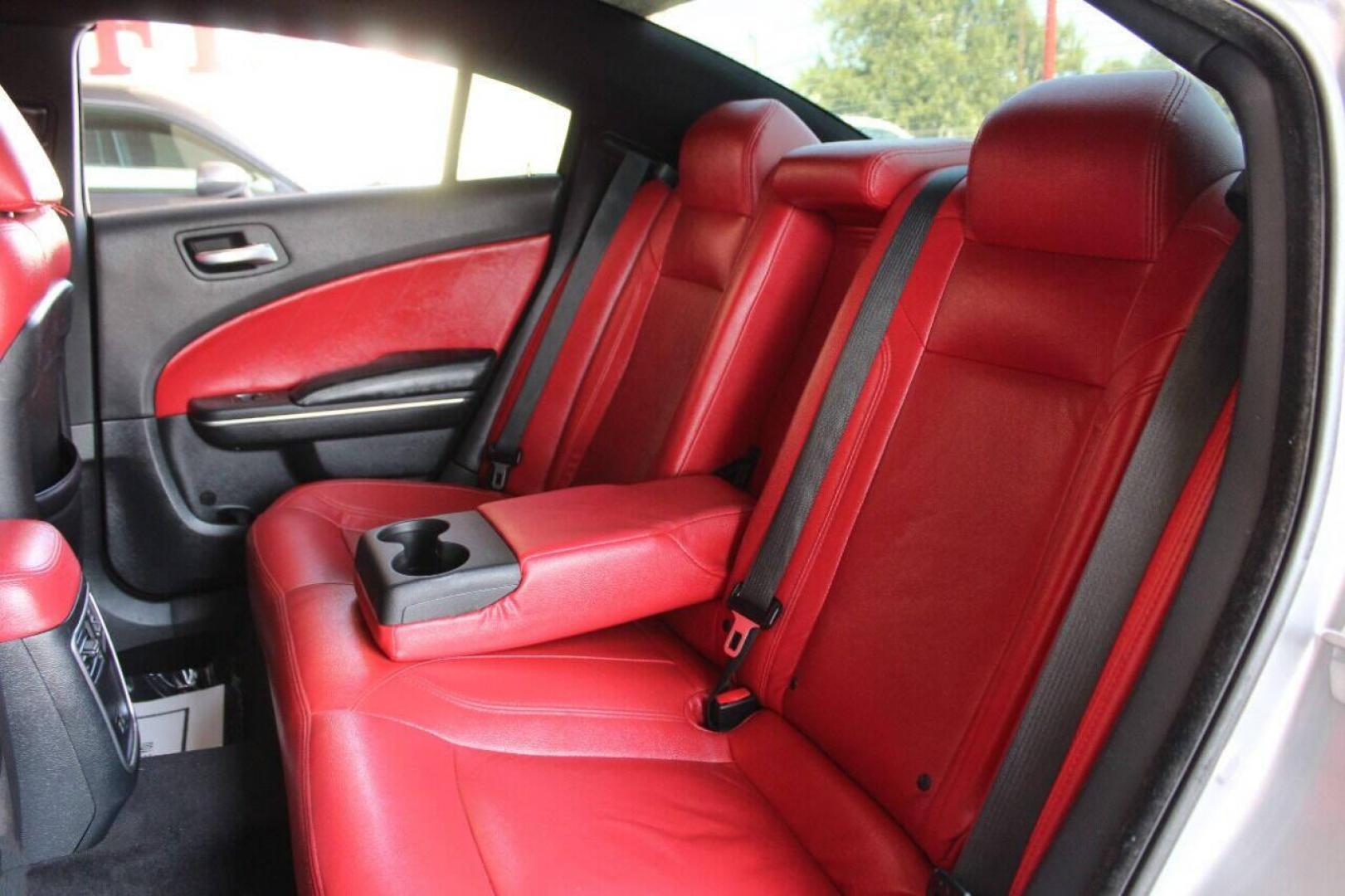 2015 Silver Dodge Charger R/T (2C3CDXCT7FH) with an 5.7L V8 OHV 16V engine, 8-Speed Automatic transmission, located at 4301 NW 39th , Oklahoma City, OK, 73112, (405) 949-5600, 35.512135, -97.598671 - Photo#14
