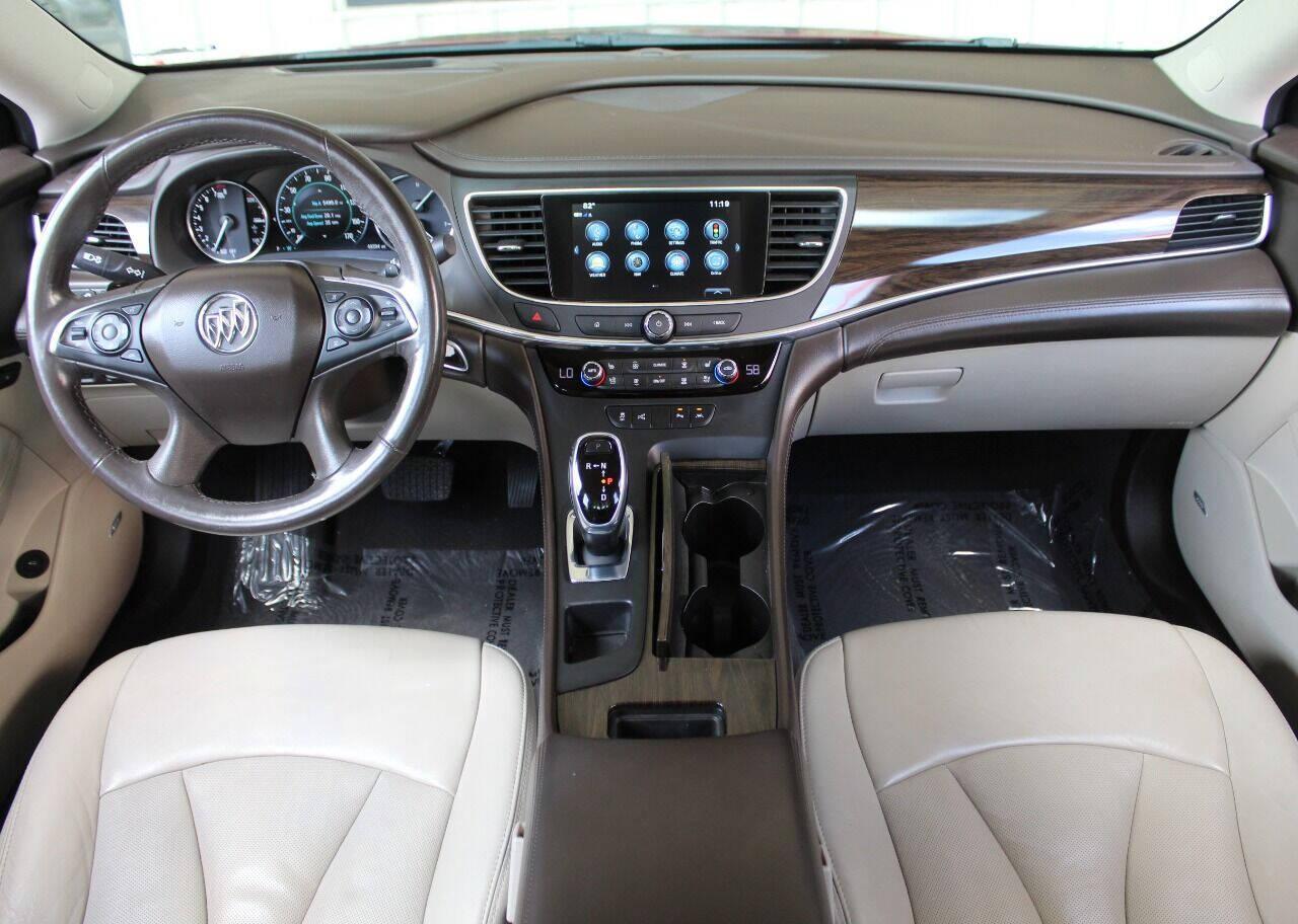 2018 Maroon Buick LaCrosse Premium (1G4ZR5SS8JU) with an 3.6L V6 DOHC 24V engine, 8A transmission, located at 4301 NW 39th , Oklahoma City, OK, 73112, (405) 949-5600, 35.512135, -97.598671 - NO DRIVERS LICENCE -NO FULL COVERAGE INSURANCE - NO CREDIT CHECK. COME ON OVER TO SUPERSPORTS, TAKE A LOOK AND TEST DRIVE. PLEASE GIVE US A CALL AT (405) 949-5600. NO LICENCIA DE CONDUCIR - NO SEGURO DE COBERTURA TOTAL - NO VERIFICACION DE CREDITO. VISITENOS EN SUPERSPORTS, MIRE NUESTRO - Photo#17