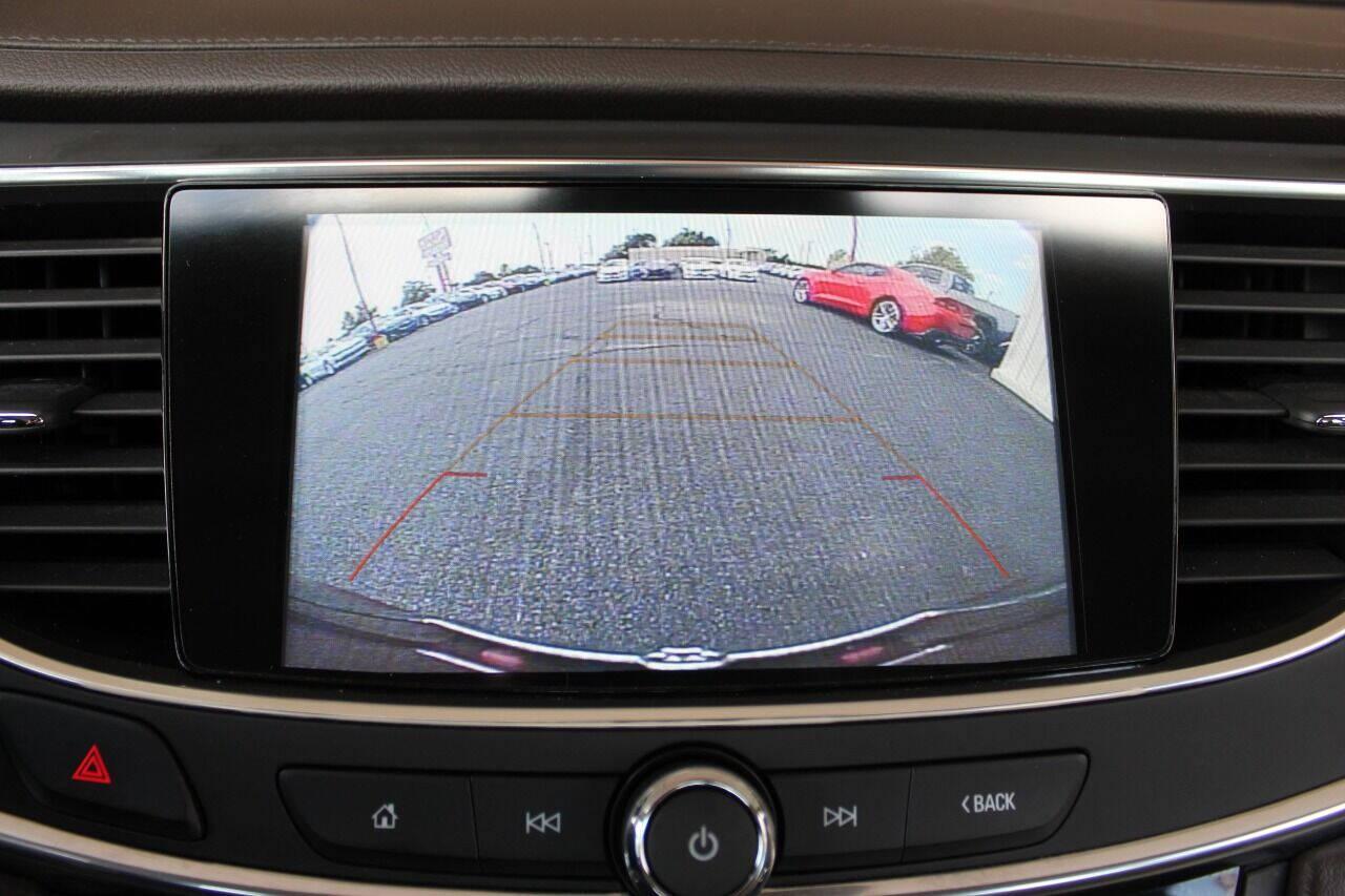 2018 Maroon Buick LaCrosse Premium (1G4ZR5SS8JU) with an 3.6L V6 DOHC 24V engine, 8A transmission, located at 4301 NW 39th , Oklahoma City, OK, 73112, (405) 949-5600, 35.512135, -97.598671 - NO DRIVERS LICENCE -NO FULL COVERAGE INSURANCE - NO CREDIT CHECK. COME ON OVER TO SUPERSPORTS, TAKE A LOOK AND TEST DRIVE. PLEASE GIVE US A CALL AT (405) 949-5600. NO LICENCIA DE CONDUCIR - NO SEGURO DE COBERTURA TOTAL - NO VERIFICACION DE CREDITO. VISITENOS EN SUPERSPORTS, MIRE NUESTRO - Photo#18