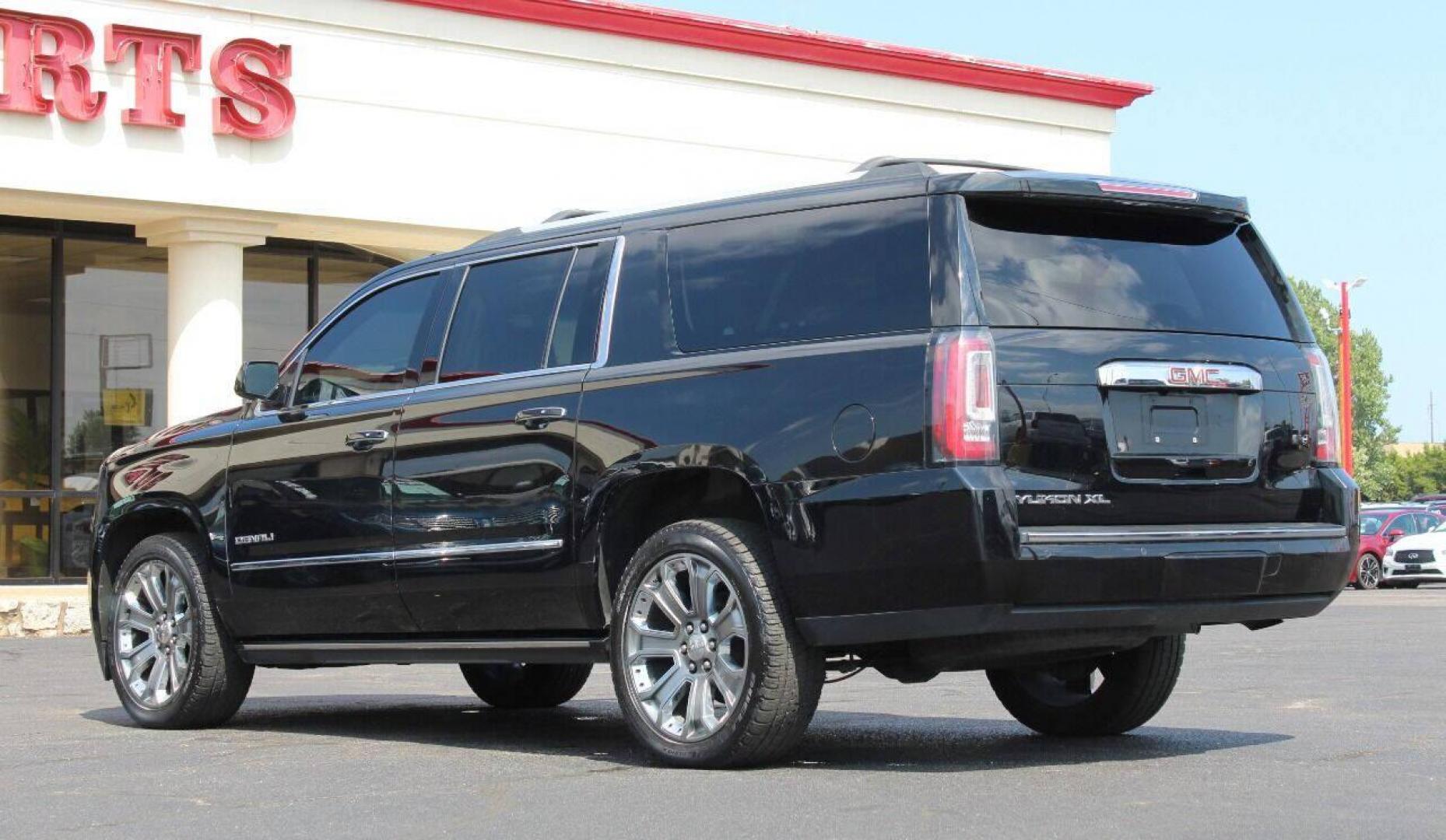2016 Black GMC Yukon XL Denali 4WD (1GKS2HKJXGR) with an 6.2L V8 OHV 16V engine, 6A transmission, located at 4301 NW 39th , Oklahoma City, OK, 73112, (405) 949-5600, 35.512135, -97.598671 - NO DRIVERS LICENSE - NO FULL COVERAGE INSURANCE - NO CREDIT CHECK. COME ON OVER TO SUPERSPORTS AND TAKE A LOOK AND TEST DRIVE. PLEASE GIVE US A CALL AT (405) 949-5600. NO LICENCIA DE MANEJAR - NO SEGURO DE COBERTURA TOTAL - NO VERIFICACION DE CREDITO. POR FAVOR VENGAN A SUPERSPORTS, ECH - Photo#6