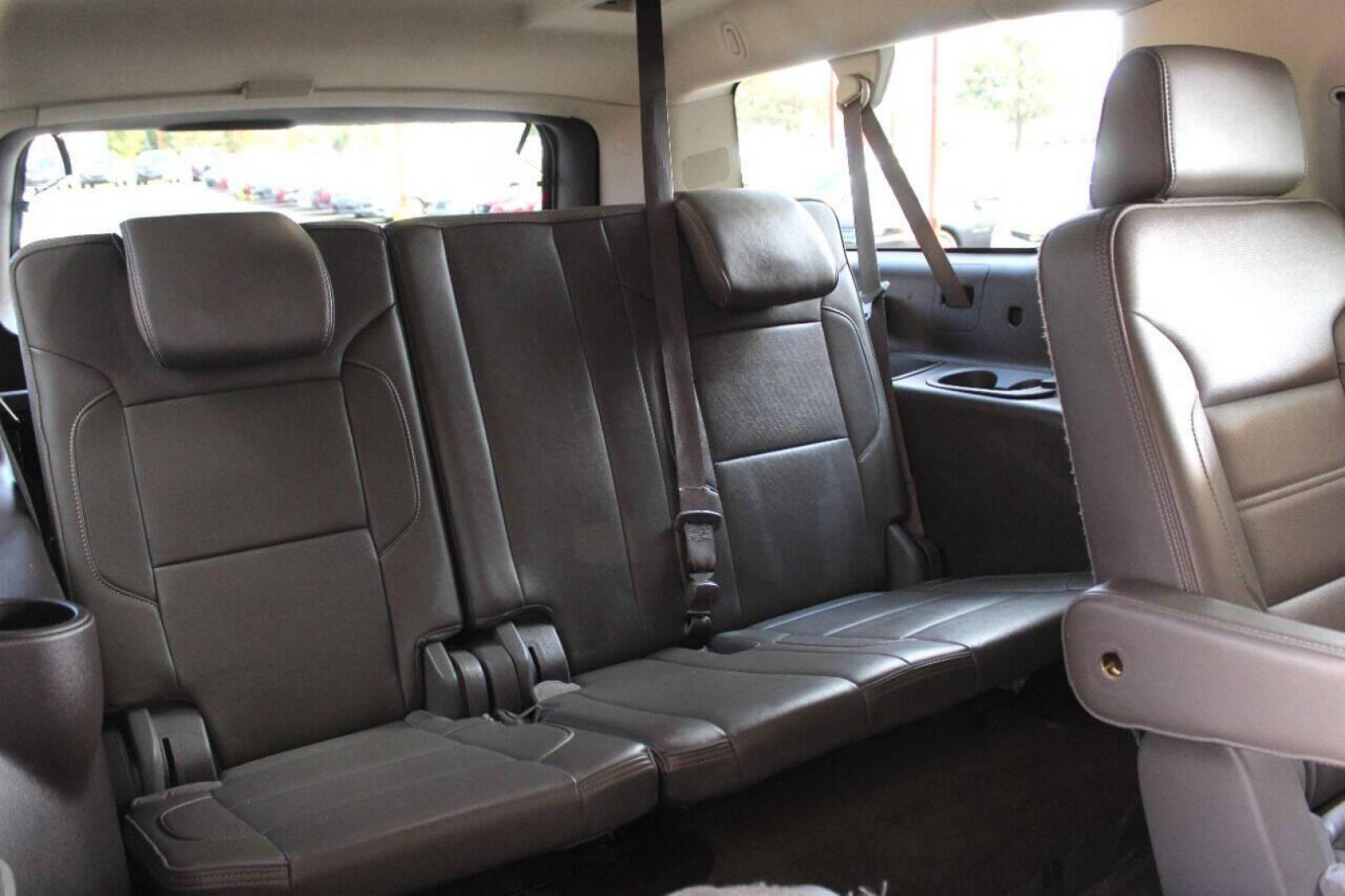 2016 Black GMC Yukon XL Denali 4WD (1GKS2HKJXGR) with an 6.2L V8 OHV 16V engine, 6A transmission, located at 4301 NW 39th , Oklahoma City, OK, 73112, (405) 949-5600, 35.512135, -97.598671 - NO DRIVERS LICENSE - NO FULL COVERAGE INSURANCE - NO CREDIT CHECK. COME ON OVER TO SUPERSPORTS AND TAKE A LOOK AND TEST DRIVE. PLEASE GIVE US A CALL AT (405) 949-5600. NO LICENCIA DE MANEJAR - NO SEGURO DE COBERTURA TOTAL - NO VERIFICACION DE CREDITO. POR FAVOR VENGAN A SUPERSPORTS, ECH - Photo#13