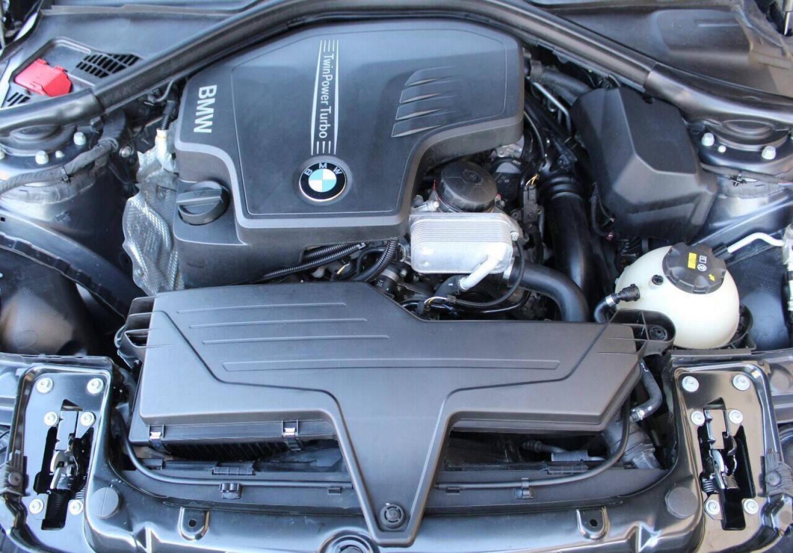 2016 Blue BMW 3-Series 320i Sedan (WBA8E1G58GN) with an 2.0L L4 DOHC 16V engine, 8A transmission, located at 4301 NW 39th , Oklahoma City, OK, 73112, (405) 949-5600, 35.512135, -97.598671 - NO DRIVERS LICENSE - NO FULL COVERAGE INSURANCE - NO CREDIT CHECK. COME ON OVER TO SUPERSPORTS AND TAKE A LOOK AND TEST DRIVE. PLEASE GIVE US A CALL AT (405) 949-5600. NO LICENCIA DE MANEJAR - NO SEGURO DE COBERTURA TOTAL - NO VERIFICACION DE CREDITO. POR FAVOR VENGAN A SUPERSPORTS, ECH - Photo#8