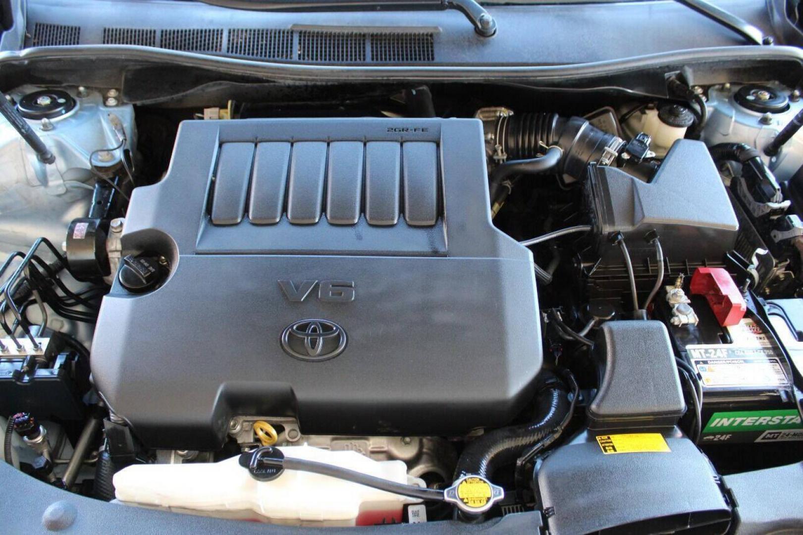 2013 Blue Toyota Camry XLE V6 (4T1BK1FK4DU) with an 3.5L V6 DOHC 24V engine, 6-Speed Automatic transmission, located at 4301 NW 39th , Oklahoma City, OK, 73112, (405) 949-5600, 35.512135, -97.598671 - Photo#7