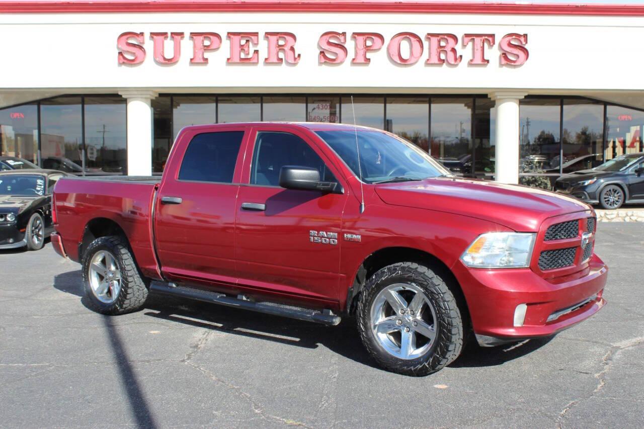 2014 RAM 1500 Express 4x4 4dr Crew Cab 5.5 ft. SB Pickup