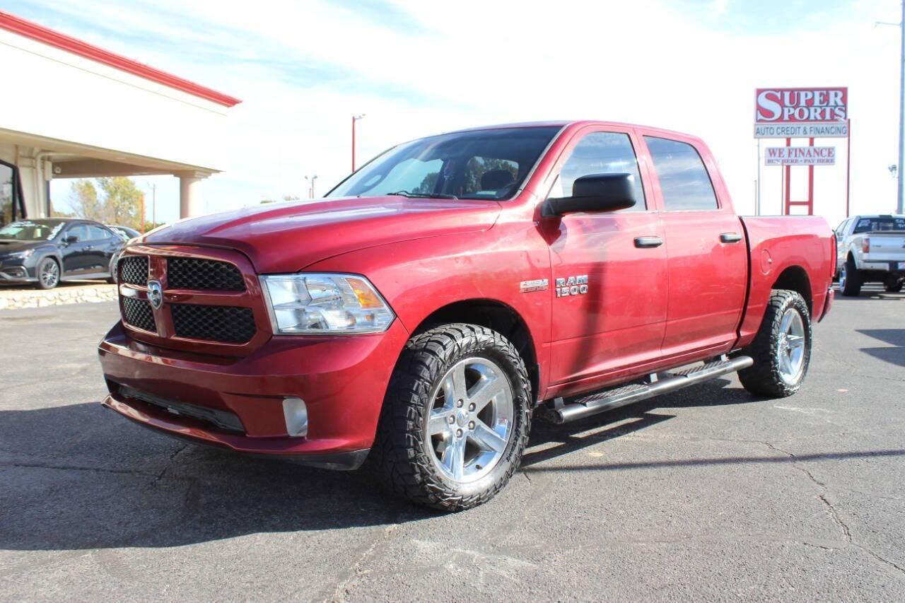 2014 Red RAM 1500 Tradesman Crew Cab SWB 4WD (1C6RR7KT9ES) with an 5.7L V8 OHV 16V engine, 6-Speed Automatic transmission, located at 4301 NW 39th , Oklahoma City, OK, 73112, (405) 949-5600, 35.512135, -97.598671 - NO DRIVERS LICENCE -NO FULL COVERAGE INSURANCE - NO CREDIT CHECK.COME ON OVER TO SUPERSPORTS, TAKE A LOOK AND TEST DRIVE. PLEASE GIVE US A CALL AT (405) 949-5600. NO LICENCIA DE CONDUCIR - NO SEGURO DE COBERTURA TOTAL - NO VERIFICACION DE CREDITO. VISITENOS EN SUPERSPORTS, MIRE NUEST - Photo#6