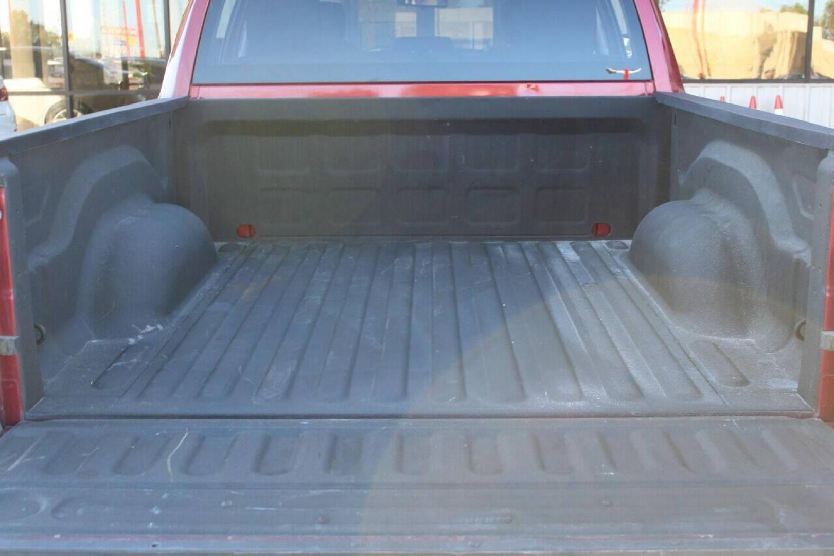 2014 Red RAM 1500 Tradesman Crew Cab SWB 4WD (1C6RR7KT9ES) with an 5.7L V8 OHV 16V engine, 6-Speed Automatic transmission, located at 4301 NW 39th , Oklahoma City, OK, 73112, (405) 949-5600, 35.512135, -97.598671 - NO DRIVERS LICENCE -NO FULL COVERAGE INSURANCE - NO CREDIT CHECK.COME ON OVER TO SUPERSPORTS, TAKE A LOOK AND TEST DRIVE. PLEASE GIVE US A CALL AT (405) 949-5600. NO LICENCIA DE CONDUCIR - NO SEGURO DE COBERTURA TOTAL - NO VERIFICACION DE CREDITO. VISITENOS EN SUPERSPORTS, MIRE NUEST - Photo#12