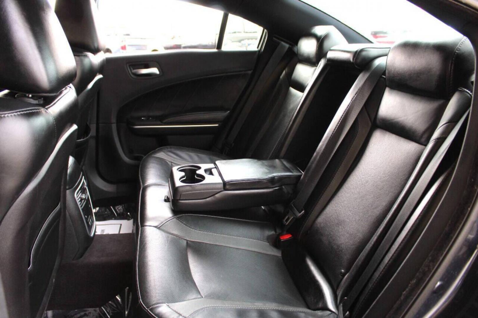 2017 Charcoal Dodge Charger SXT (2C3CDXHG4HH) with an 3.6L V6 DOHC 24V engine, 8A transmission, located at 4301 NW 39th , Oklahoma City, OK, 73112, (405) 949-5600, 35.512135, -97.598671 - NO DRIVERS LICENCE NO-FULL COVERAGE INSURANCE-NO CREDIT CHECK. COME ON OVER TO SUPERSPORTS AND TAKE A LOOK AND TEST DRIVE. PLEASE GIVE US A CALL AT (405) 949-5600. NO LICENSIA DE MANEJAR- NO SEGURO DE COBERTURA TOTAL- NO VERIFICACCION DE CREDITO. POR FAVOR VENGAN A SUPERSPORTS, ECHE UN - Photo#15