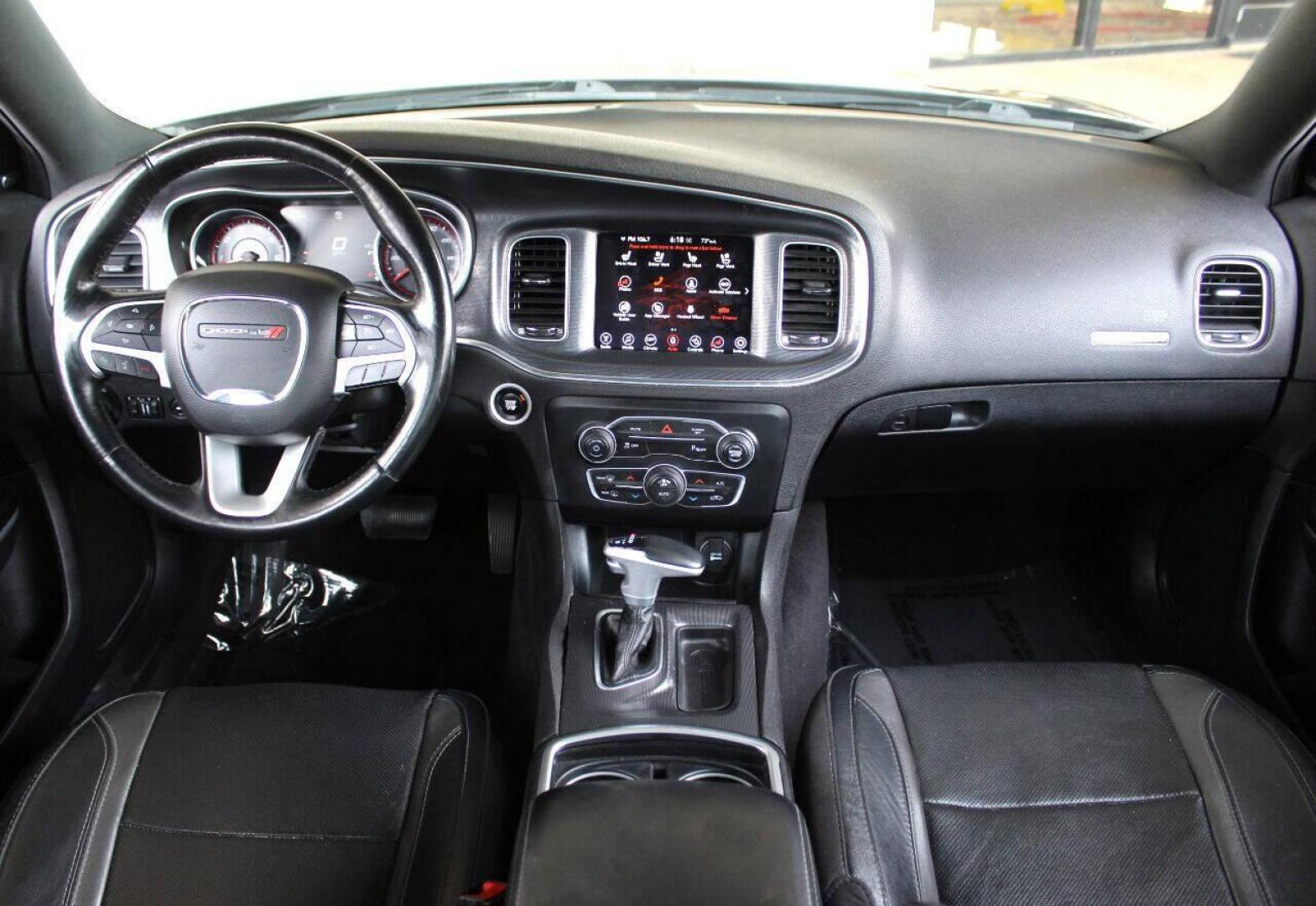 2017 Charcoal Dodge Charger SXT (2C3CDXHG4HH) with an 3.6L V6 DOHC 24V engine, 8A transmission, located at 4301 NW 39th , Oklahoma City, OK, 73112, (405) 949-5600, 35.512135, -97.598671 - NO DRIVERS LICENCE NO-FULL COVERAGE INSURANCE-NO CREDIT CHECK. COME ON OVER TO SUPERSPORTS AND TAKE A LOOK AND TEST DRIVE. PLEASE GIVE US A CALL AT (405) 949-5600. NO LICENSIA DE MANEJAR- NO SEGURO DE COBERTURA TOTAL- NO VERIFICACCION DE CREDITO. POR FAVOR VENGAN A SUPERSPORTS, ECHE UN - Photo#18
