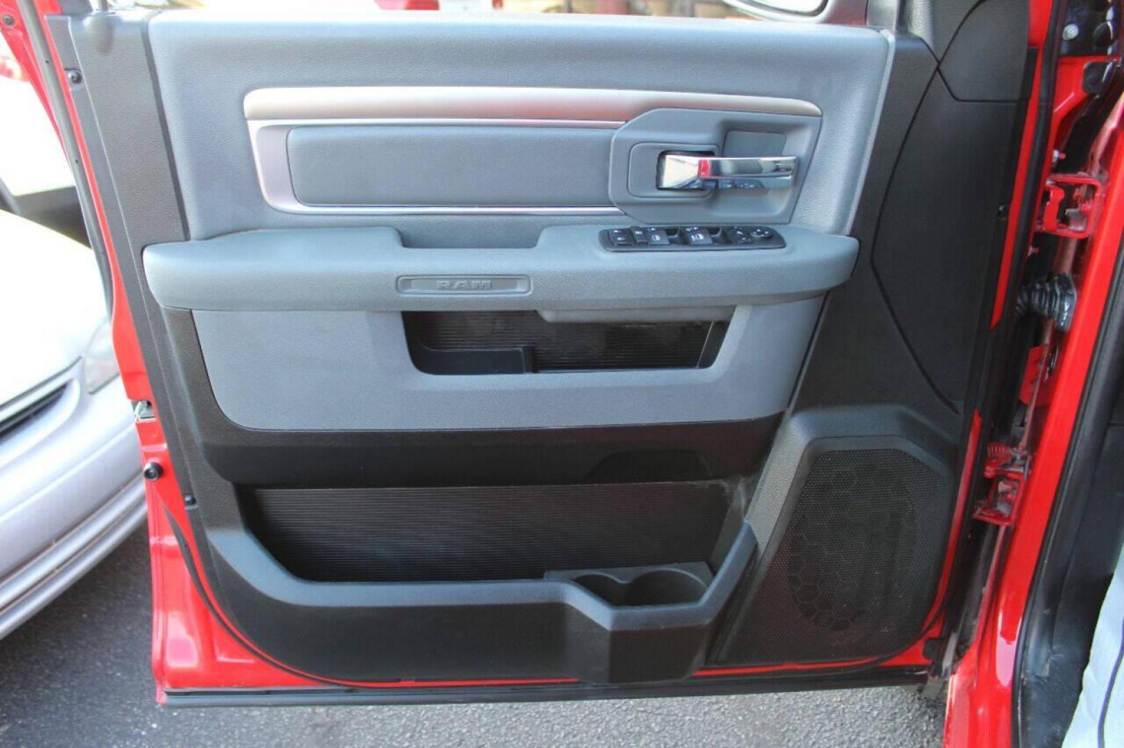2019 Red RAM 1500 SLT Crew Cab SWB 4WD (1C6RR7LT6KS) with an 5.7L V8 OHV 16V engine, 8A transmission, located at 4301 NW 39th , Oklahoma City, OK, 73112, (405) 949-5600, 35.512135, -97.598671 - NO DRIVERS LICENCE NO-FULL COVERAGE INSURANCE-NO CREDIT CHECK. COME ON OVER TO SUPERSPORTS AND TAKE A LOOK AND TEST DRIVE. PLEASE GIVE US A CALL AT (405) 949-5600. NO LICENSIA DE MANEJAR- NO SEGURO DE COBERTURA TOTAL- NO VERIFICACCION DE CREDITO. POR FAVOR VENGAN A SUPERSPORTS, - Photo#15