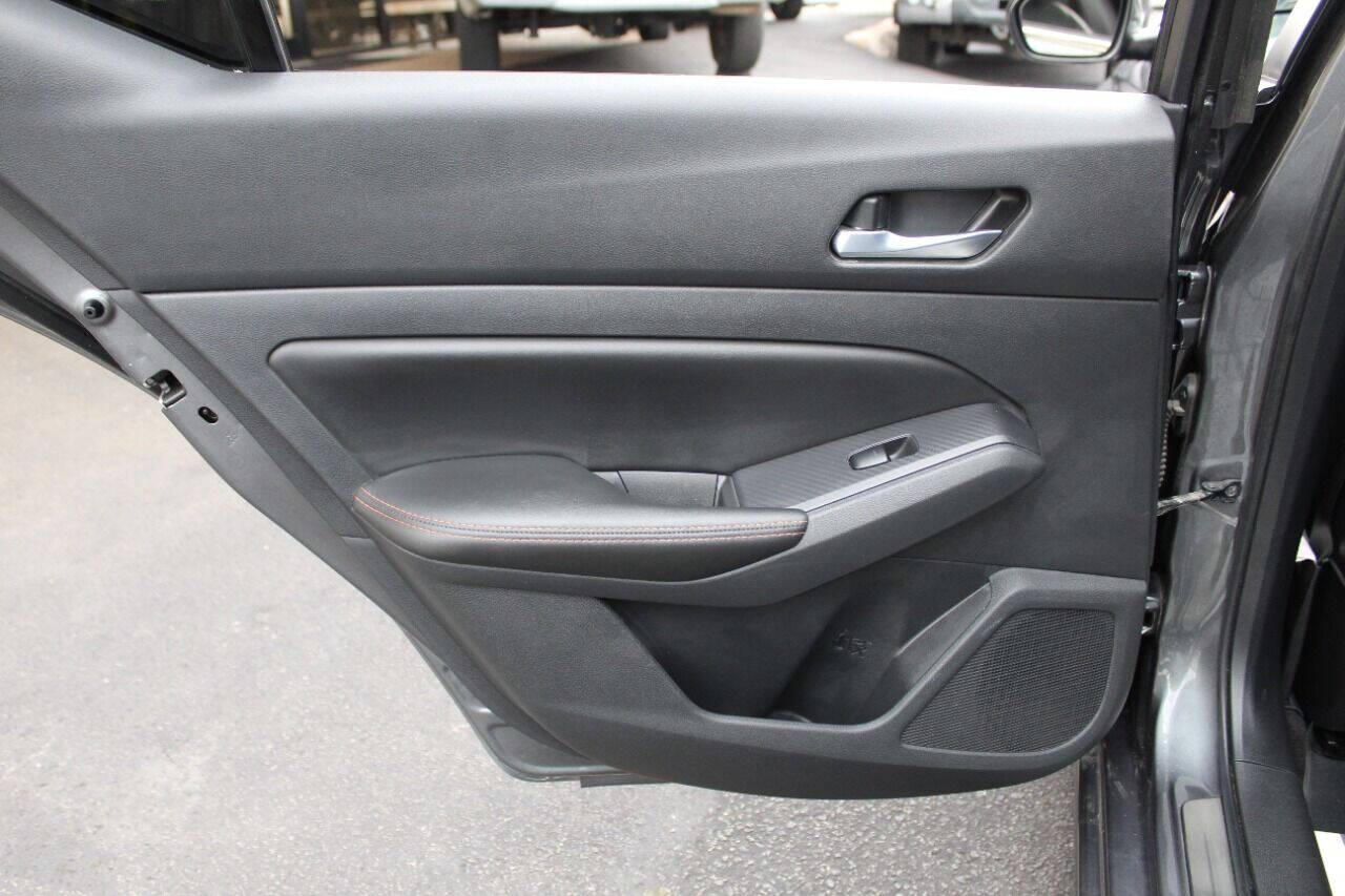 2020 Gray Nissan Altima 2.5 SR (1N4BL4CV3LN) with an 2.5L I4 2.5L I4 engine, CVT transmission, located at 4301 NW 39th , Oklahoma City, OK, 73112, (405) 949-5600, 35.512135, -97.598671 - Hablamos espanol. SPEND SMART --- BUY FROM SUPER SPORTS. ALL PRICES, DOWN PAYMENTS, PAYMENTS, AND FINANCE TERMS ARE NEGOTIABLE AT THE TIME OF APPROVAL. WE WILL WORK WITH YOU TO FIT YOUR BUDGET. WE WILL EVEN LOWER AND ADJUST THE NUMBERS TO HELP MAKE THE VEHICLE MORE AFFORDABLE FOR YOU.- Photo#14