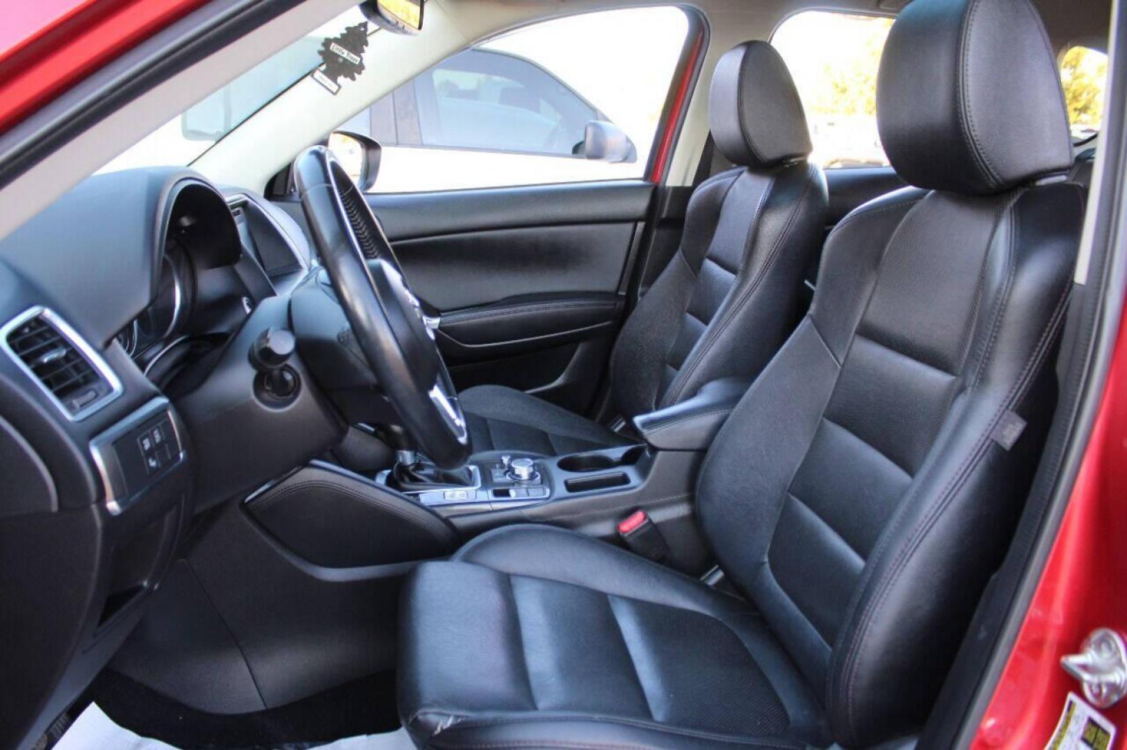 2016 Burgundy Mazda CX-5 Grand Touring AWD (JM3KE4DY9G0) with an 2.5L L4 DOHC 16V engine, 6-Speed Automatic transmission, located at 4301 NW 39th , Oklahoma City, OK, 73112, (405) 949-5600, 35.512135, -97.598671 - NO DRIVERS LICENSE - NO FULL COVERAGE INSURANCE - NO CREDIT CHECK. COME ON OVER TO SUPERSPORTS AND TAKE A LOOK AND TEST DRIVE. PLEASE GIVE US A CALL AT (405) 949-5600. NO LICENCIA DE MANEJAR - NO SEGURO DE COBERTURA TOTAL - NO VERIFICACION DE CREDITO. POR FAVOR VENGAN A SUPERSPORTS, ECH - Photo#16
