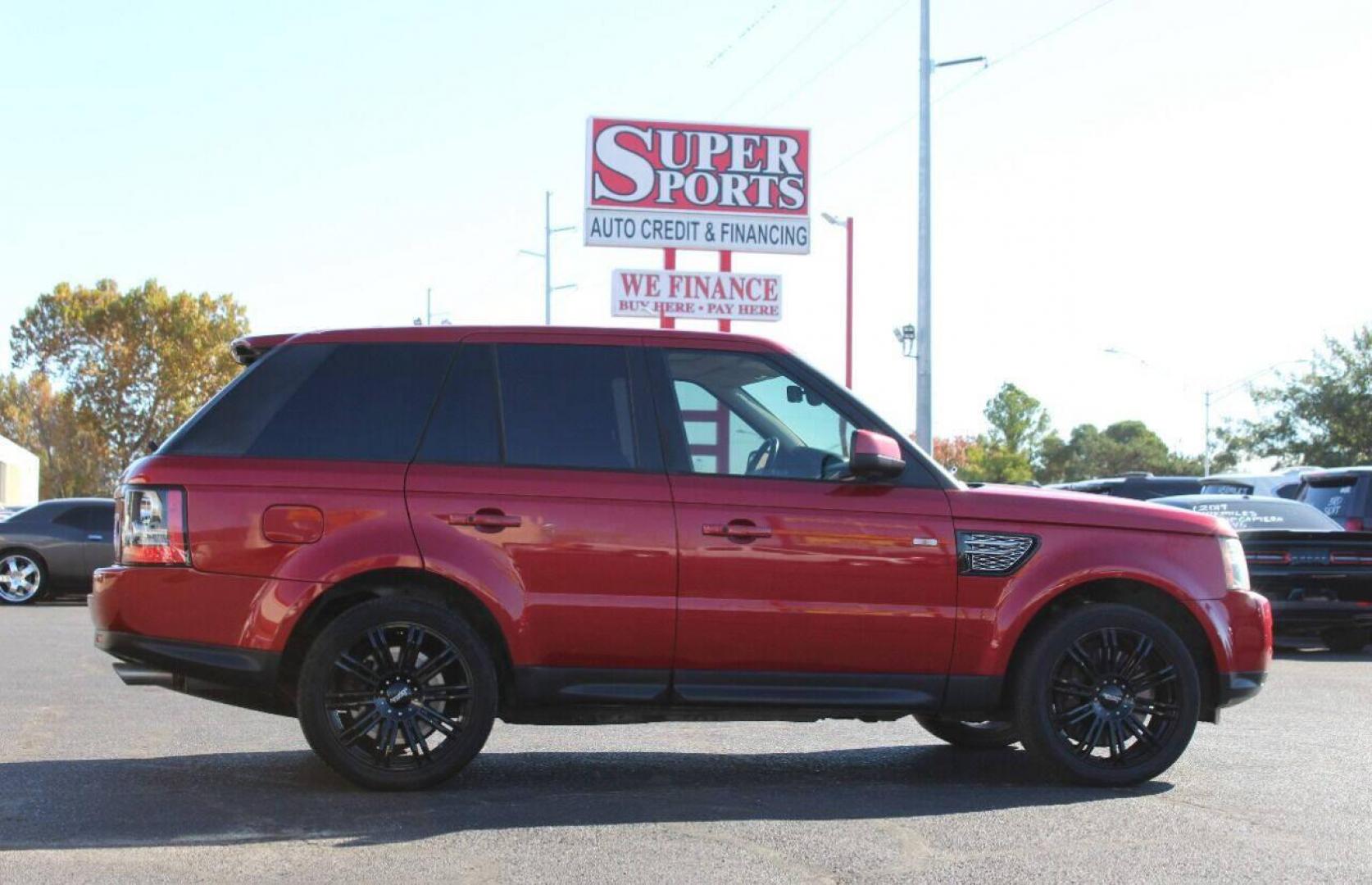2012 Burgundy Land Rover Range Rover Sport Supercharged (SALSH2E4XCA) with an 4.2L V8 DOHC 32V SUPERCHARGED engine, 6-Speed Automatic transmission, located at 4301 NW 39th , Oklahoma City, OK, 73112, (405) 949-5600, 35.512135, -97.598671 - NO DRIVERS LICENSE - NO FULL COVERAGE INSURANCE - NO CREDIT CHECK. COME ON OVER TO SUPERSPORTS AND TAKE A LOOK AND TEST DRIVE. PLEASE GIVE US A CALL AT (405) 949-5600. NO LICENCIA DE MANEJAR - NO SEGURO DE COBERTURA TOTAL - NO VERIFICACION DE CREDITO. POR FAVOR VENGAN A SUPERSPORTS, ECH - Photo#3