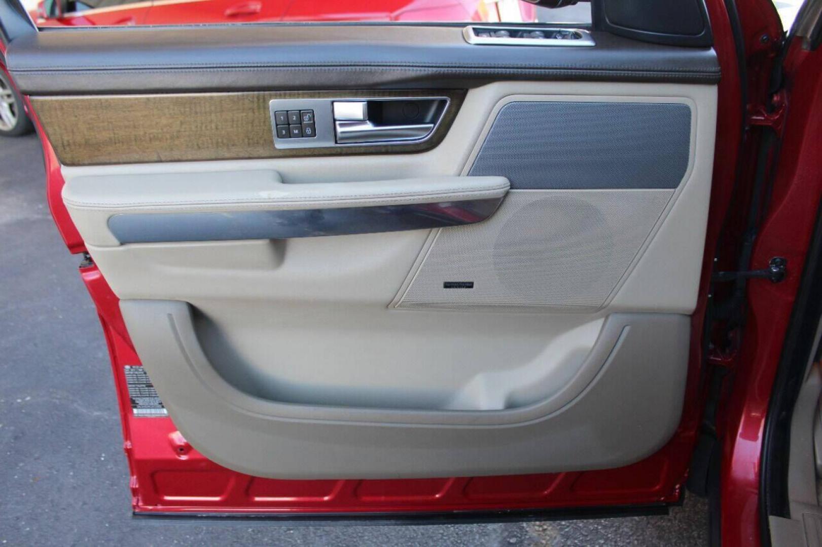 2012 Burgundy Land Rover Range Rover Sport Supercharged (SALSH2E4XCA) with an 4.2L V8 DOHC 32V SUPERCHARGED engine, 6-Speed Automatic transmission, located at 4301 NW 39th , Oklahoma City, OK, 73112, (405) 949-5600, 35.512135, -97.598671 - NO DRIVERS LICENSE - NO FULL COVERAGE INSURANCE - NO CREDIT CHECK. COME ON OVER TO SUPERSPORTS AND TAKE A LOOK AND TEST DRIVE. PLEASE GIVE US A CALL AT (405) 949-5600. NO LICENCIA DE MANEJAR - NO SEGURO DE COBERTURA TOTAL - NO VERIFICACION DE CREDITO. POR FAVOR VENGAN A SUPERSPORTS, ECH - Photo#15
