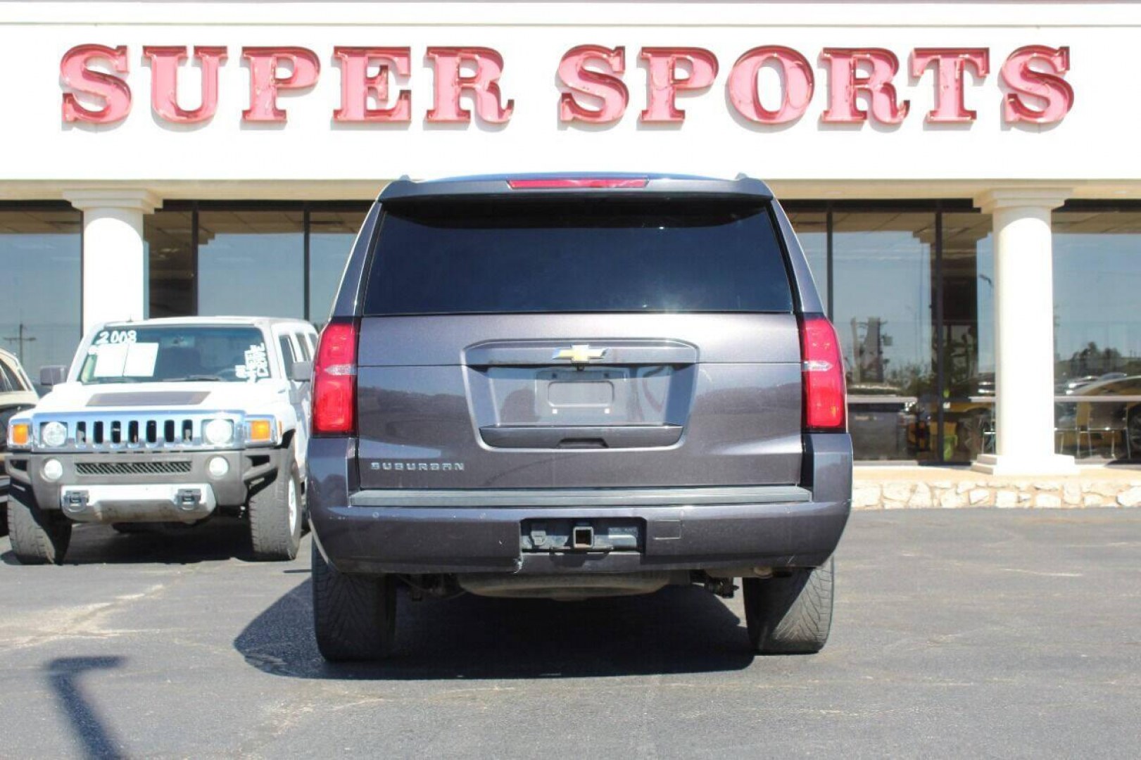 2015 Black Chevrolet Suburban LT 1500 2WD (1GNSCJKC8FR) with an 5.3L V8 5.3L V8 engine, Automatic 6-Speed transmission, located at 4301 NW 39th , Oklahoma City, OK, 73112, (405) 949-5600, 35.512135, -97.598671 - NO DRIVERS LICENCE - NO FULL COVERAGE INSURANCE - NO CREDIT CHECK. COME ON OVER TO SUPERSPORTS AND TAKE A LOOK AND TEST DRIVE. PLEASE GIVE US A CALL AT (405) 949-5600. NO LICENCIA DE MANEJAR - NO SEGURO DE COBERTURA TOTAL - NO VERIFICACION DE CREDITO. POR FAVOR VENGAN A SUPERSPORTS, E- Photo#4