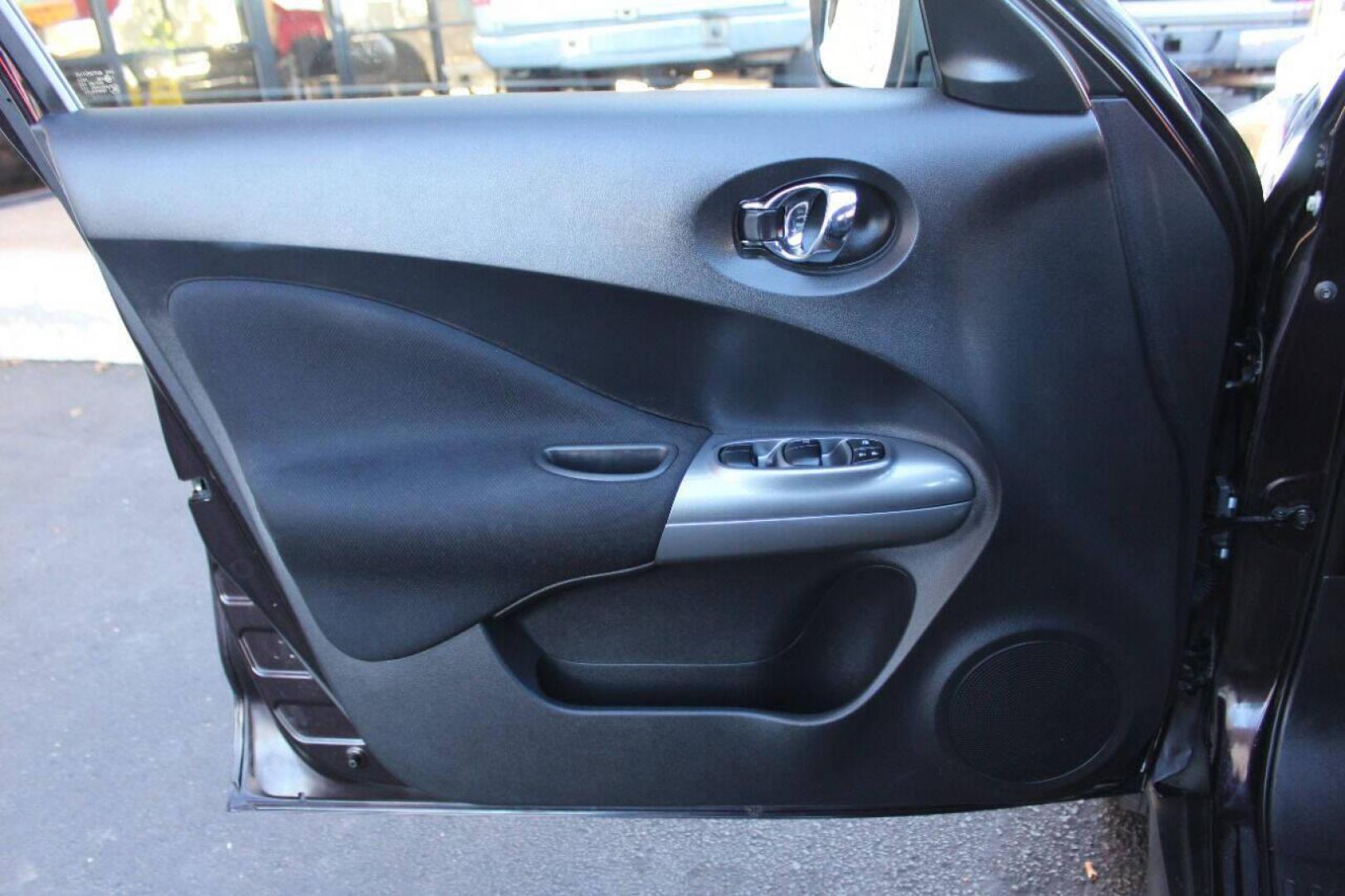 2017 Purple Nissan Juke S FWD (JN8AF5MR4HT) with an 1.6L L4 DOHC 16V TURBO engine, CVT transmission, located at 4301 NW 39th , Oklahoma City, OK, 73112, (405) 949-5600, 35.512135, -97.598671 - NO DRIVERS LICENCE - NO FULL COVERAGE INSURANCE - NO CREDIT CHECK. COME ON OVER TO SUPERSPORTS AND TAKE A LOOK AND TEST DRIVE. PLEASE GIVE US A CALL AT (405) 949-5600. NO LICENCIA DE MANEJAR - NO SEGURO DE COBERTURA TOTAL - NO VERIFICACION DE CREDITO. POR FAVOR VENGAN A SUPERSPORTS, ECH - Photo#15