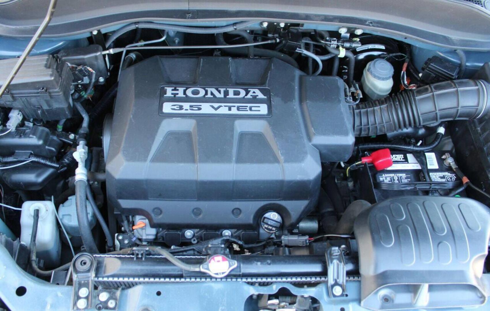 2008 Blue Honda Ridgeline RTS (2HJYK16428H) with an 3.5L V6 SOHC 24V engine, 5-Speed Automatic Overdrive transmission, located at 4301 NW 39th , Oklahoma City, OK, 73112, (405) 949-5600, 35.512135, -97.598671 - Photo#7
