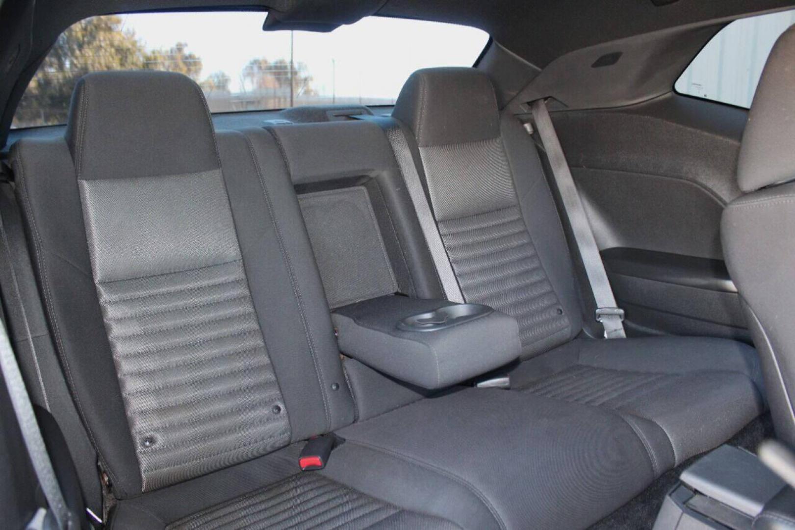 2013 Black Dodge Challenger R/T (2C3CDYBT2DH) with an 5.7L V8 OHV 16V engine, 4-Speed Automatic transmission, located at 4301 NW 39th , Oklahoma City, OK, 73112, (405) 949-5600, 35.512135, -97.598671 - Photo#10