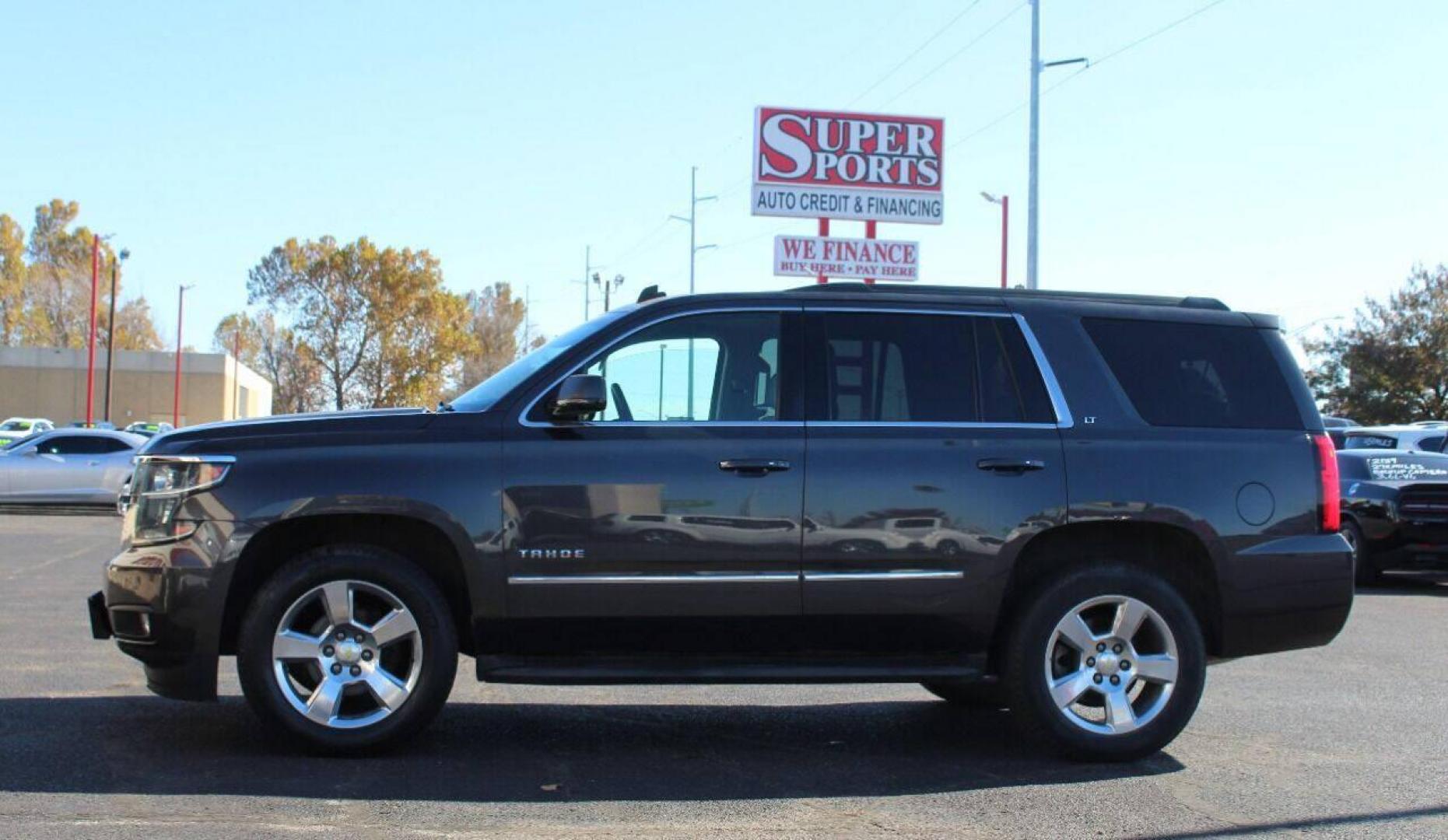 2015 Charcoal Chevrolet Tahoe LT 2WD (1GNSCBKC6FR) with an 5.3L V8 OHV 16V engine, 6-Speed Automatic transmission, located at 4301 NW 39th , Oklahoma City, OK, 73112, (405) 949-5600, 35.512135, -97.598671 - Photo#6