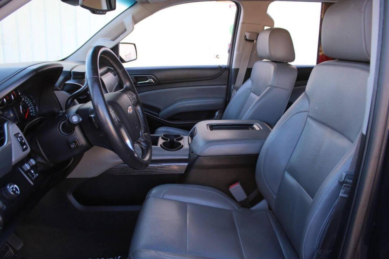 2015 Charcoal Chevrolet Tahoe LT 2WD (1GNSCBKC6FR) with an 5.3L V8 OHV 16V engine, 6-Speed Automatic transmission, located at 4301 NW 39th , Oklahoma City, OK, 73112, (405) 949-5600, 35.512135, -97.598671 - Photo#17