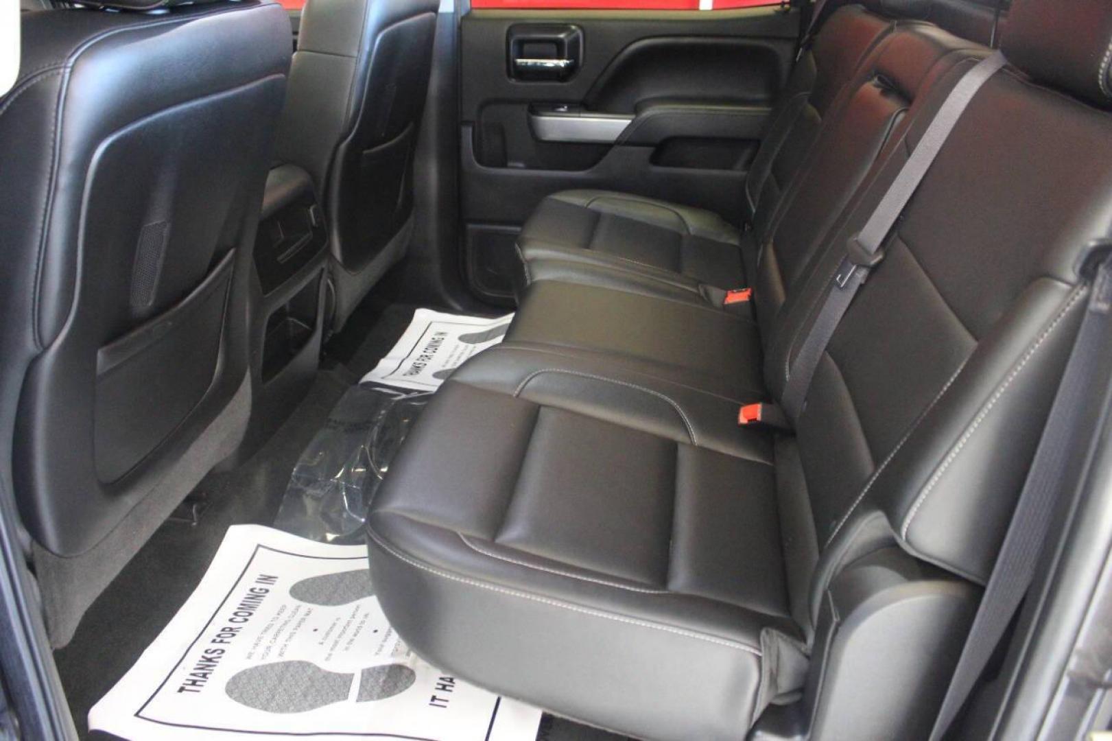 2014 Pewter Chevrolet Silverado 1500 1LZ Crew Cab 4WD (3GCUKSEC5EG) with an 5.3L V8 OHV 16V engine, 6-Speed Automatic transmission, located at 4301 NW 39th , Oklahoma City, OK, 73112, (405) 949-5600, 35.512135, -97.598671 - NO DRIVERS LICENCE NO-FULL COVERAGE INSURANCE-NO CREDIT CHECK. COME ON OVER TO SUPERSPORTS AND TAKE A LOOK AND TEST DRIVE. PLEASE GIVE US A CALL AT (405) 949-5600. NO LICENSIA DE MANEJAR- NO SEGURO DE COBERTURA TOTAL- NO VERIFICACCION DE CREDITO. POR FAVOR VENGAN A SUPERSPORTS, - Photo#13