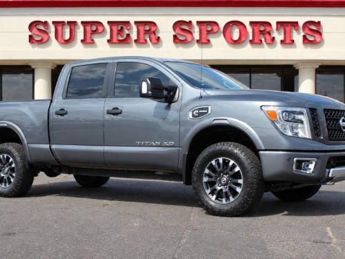2017 Nissan Titan XD PRO 4X 4x4 4dr Crew Cab (Diesel)