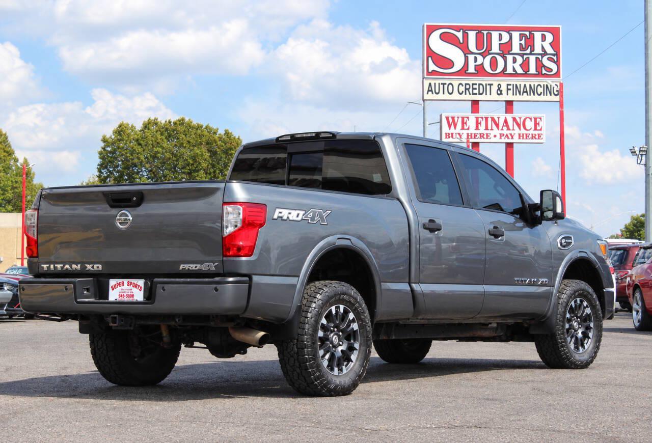 2017 Gray Nissan Titan XD SL 4WD Diesel (1N6BA1F45HN) with an 5.0L V8 Turbocharger 5.0L V8 engine, Automatic 6-Speed transmission, located at 4301 NW 39th , Oklahoma City, OK, 73112, (405) 949-5600, 35.512135, -97.598671 - Hablamos espanol. SPEND SMART --- BUY FROM SUPER SPORTS. ALL PRICES, DOWN PAYMENTS, PAYMENTS, AND FINANCE TERMS ARE NEGOTIABLE AT THE TIME OF APPROVAL. WE WILL WORK WITH YOU TO FIT YOUR BUDGET. WE WILL EVEN LOWER AND ADJUST THE NUMBERS TO HELP MAKE THE VE HICLE MORE AFFORDABLE FOR YOU.- Photo#3