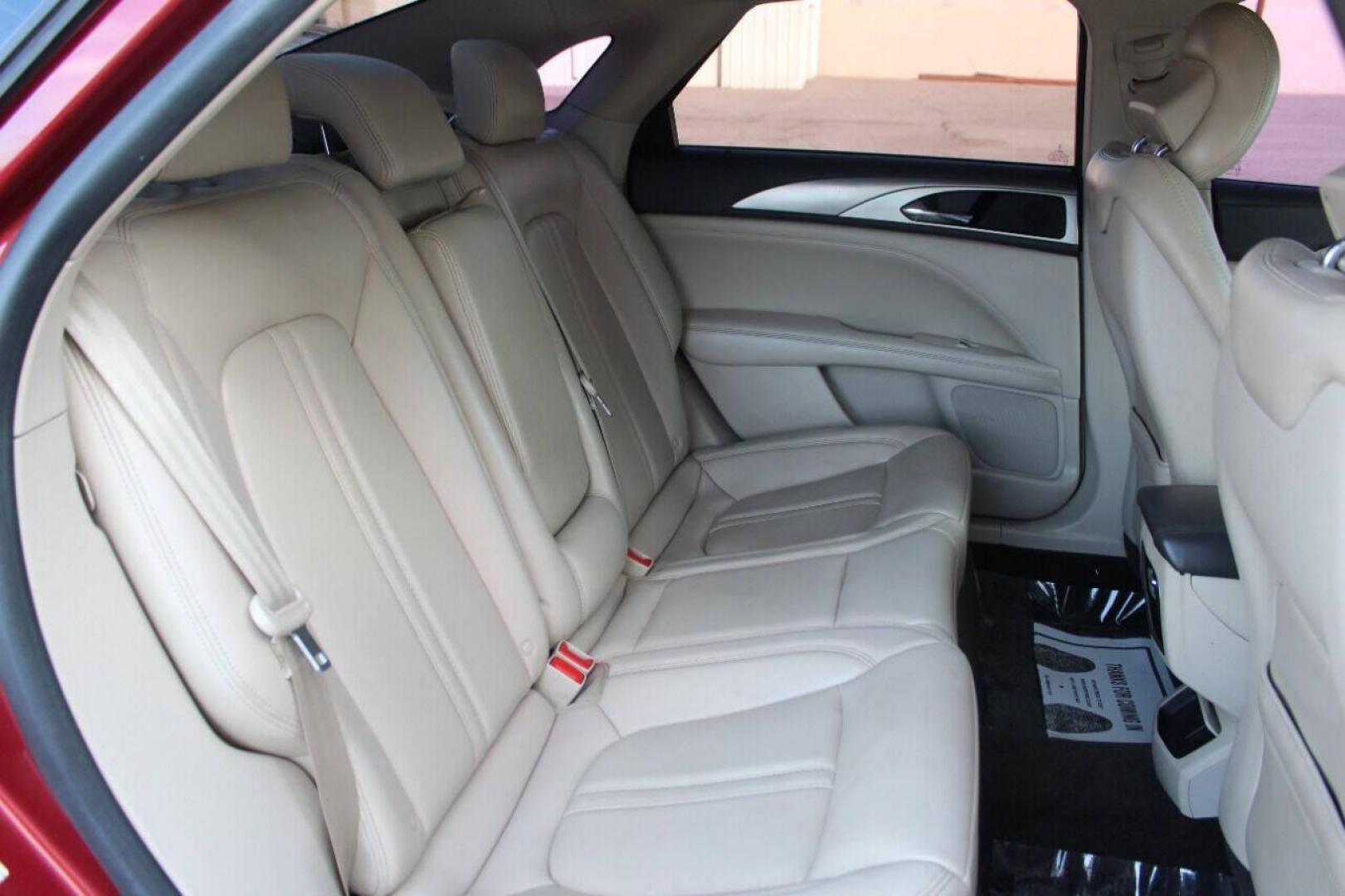 2017 Red Lincoln MKZ Premier FWD (3LN6L5A98HR) with an 2.0L L4 DOHC 16V engine, 6A transmission, located at 4301 NW 39th , Oklahoma City, OK, 73112, (405) 949-5600, 35.512135, -97.598671 - Photo#11