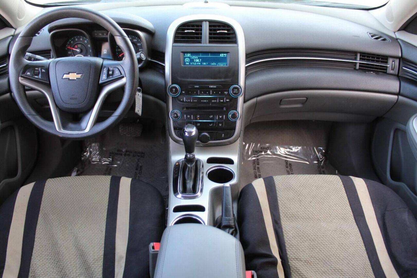 2014 Black Chevrolet Malibu LS (1G11B5SL8EF) with an 2.5L L4 DOHC 16V engine, 6-Speed Automatic transmission, located at 4301 NW 39th , Oklahoma City, OK, 73112, (405) 949-5600, 35.512135, -97.598671 - NO DRIVERS LICENSE - NO FULL COVERAGE INSURANCE - NO CREDIT CHECK. COME ON OVER TO SUPERSPORTS AND TAKE A LOOK AND TEST DRIVE. PLEASE GIVE US A CALL AT (405) 949-5600. NO LICENCIA DE MANEJAR - NO SEGURO DE COBERTURA TOTAL - NO VERIFICACION DE CREDITO. POR FAVOR VENGAN A SUPERSPORTS, ECH - Photo#16
