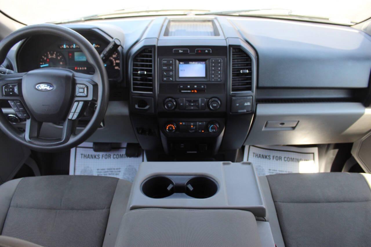 2018 White Ford F-150 XL SuperCab 6.5-ft. Bed 2WD (1FTEX1C55JK) with an 5.0L V8 OHV 16V engine, 6A transmission, located at 4301 NW 39th , Oklahoma City, OK, 73112, (405) 949-5600, 35.512135, -97.598671 - NO DRIVERS LICENCE -NO FULL COVERAGE INSURANCE - NO CREDIT CHECK. COME ON OVER TO SUPERSPORTS, TAKE A LOOK AND TEST DRIVE. PLEASE GIVE US A CALL AT (405) 949-5600. NO LICENCIA DE CONDUCIR - NO SEGURO DE COBERTURA TOTAL - NO VERIFICACION DE CREDITO. VISITENOS EN SUPERSPORTS, MIRE NUESTRO - Photo#17