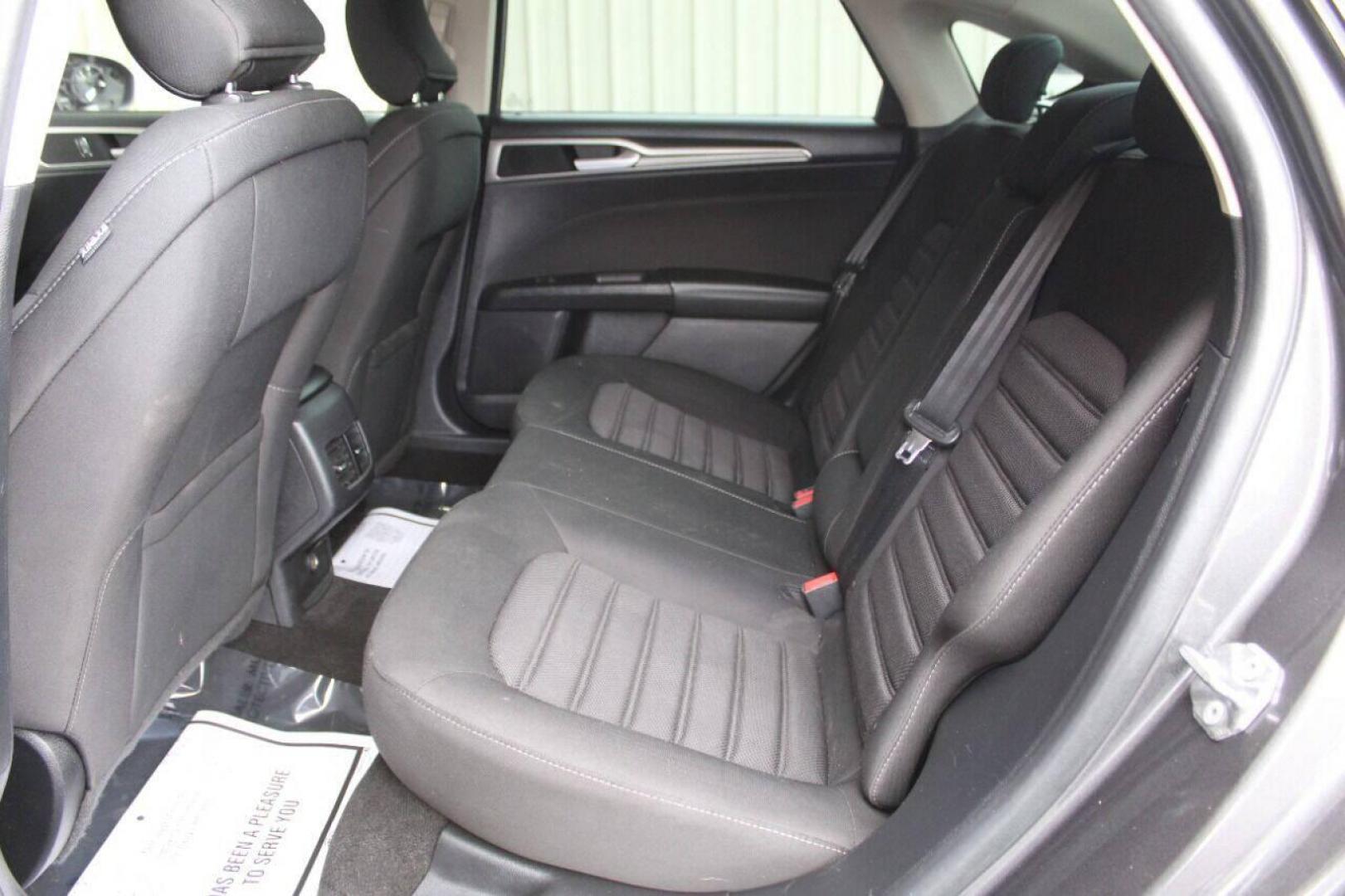 2019 Charcoal Ford Fusion SE (3FA6P0HD7KR) with an 1.5L L4 DOHC 16V engine, 6A transmission, located at 4301 NW 39th , Oklahoma City, OK, 73112, (405) 949-5600, 35.512135, -97.598671 - NO DRIVERS LICENCE NO-FULL COVERAGE INSURANCE-NO CREDIT CHECK. COME ON OVER TO SUPERSPORTS AND TAKE A LOOK AND TEST DRIVE PLEASE GIVE US A CALL AT (405) 949-5600. NO LICENSIA DE MANEJAR- NO SEGURO DE COBERTURA TOTAL- NO VERIFICACCION DE CREDITO. POR FAVOR VENGAN A SUPERSPORTS, - Photo#9