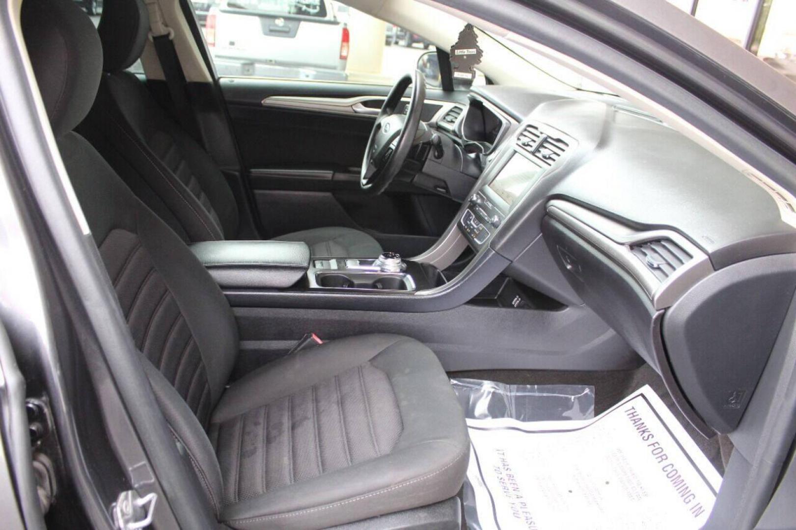 2019 Charcoal Ford Fusion SE (3FA6P0HD7KR) with an 1.5L L4 DOHC 16V engine, 6A transmission, located at 4301 NW 39th , Oklahoma City, OK, 73112, (405) 949-5600, 35.512135, -97.598671 - NO DRIVERS LICENCE NO-FULL COVERAGE INSURANCE-NO CREDIT CHECK. COME ON OVER TO SUPERSPORTS AND TAKE A LOOK AND TEST DRIVE PLEASE GIVE US A CALL AT (405) 949-5600. NO LICENSIA DE MANEJAR- NO SEGURO DE COBERTURA TOTAL- NO VERIFICACCION DE CREDITO. POR FAVOR VENGAN A SUPERSPORTS, - Photo#11