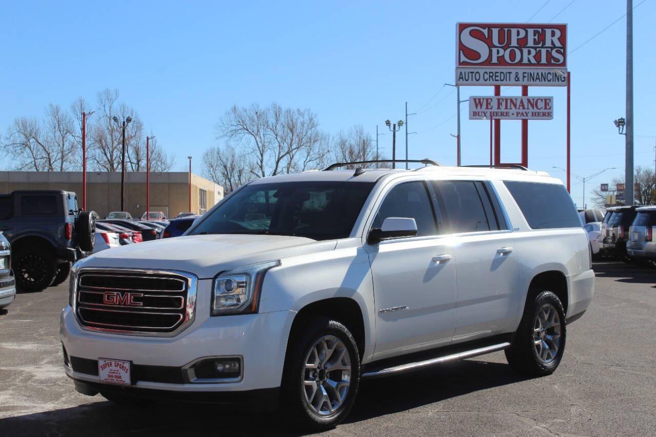 2015 White GMC Yukon XL SLT 1/2 Ton 4WD (1GKS2HKCXFR) with an 5.3L V8 OHV 16V engine, 6-Speed Automatic transmission, located at 4301 NW 39th , Oklahoma City, OK, 73112, (405) 949-5600, 35.512135, -97.598671 - NO DRIVERS LICENCE -NO FULL COVERAGE INSURANCE - NO CREDIT CHECK. COME ON OVER TO SUPERSPORTS, TAKE A LOOK AND TEST DRIVE. PLEASE GIVE US A CALL AT (405) 949-5600. NO LICENCIA DE CONDUCIR - NO SEGURO DE COBERTURA TOTAL - NO VERIFICACION DE CREDITO. VISITENOS EN SUPERSPORTS, MIRE NUESTRO - Photo#6