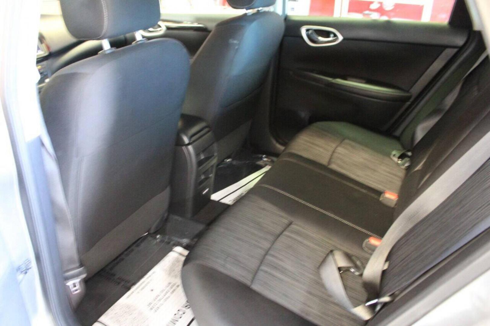 2019 Gray Nissan Sentra S CVT (3N1AB7AP6KL) with an 1.8L L4 SFI DOHC 16V engine, CVT transmission, located at 4301 NW 39th , Oklahoma City, OK, 73112, (405) 949-5600, 35.512135, -97.598671 - NO DRIVERS LICENSE - NO FULL COVERAGE INSURANCE - NO CREDIT CHECK. COME ON OVER TO SUPERSPORTS AND TAKE A LOOK AND TEST DRIVE. PLEASE GIVE US A CALL AT (405) 949-5600. NO LICENCIA DE MANEJAR - NO SEGURO DE COBERTURA TOTAL - NO VERIFICACION DE CREDITO. POR FAVOR VENGAN A SUPERSPORTS, ECH - Photo#13