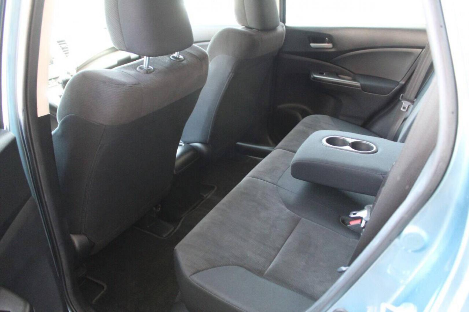 2014 Teal Honda CR-V LX 2WD 5-Speed AT (2HKRM3H33EH) with an 2.4L L4 DOHC 16V engine, 5-Speed Automatic transmission, located at 4301 NW 39th , Oklahoma City, OK, 73112, (405) 949-5600, 35.512135, -97.598671 - NO DRIVERS LICENCE NO-FULL COVERAGE INSURANCE-NO CREDIT CHECK. COME ON OVER TO SUPERSPORTS AND TAKE A LOOK AND TEST DRIVE. PLEASE GIVE US A CALL AT (405) 949-5600. NO LICENSIA DE MANEJAR- NO SEGURO DE COBERTURA TOTAL- NO VERIFICACCION DE CREDITO. POR FAVOR VENGAN A SUPERSPORTS, ECHE UN - Photo#14